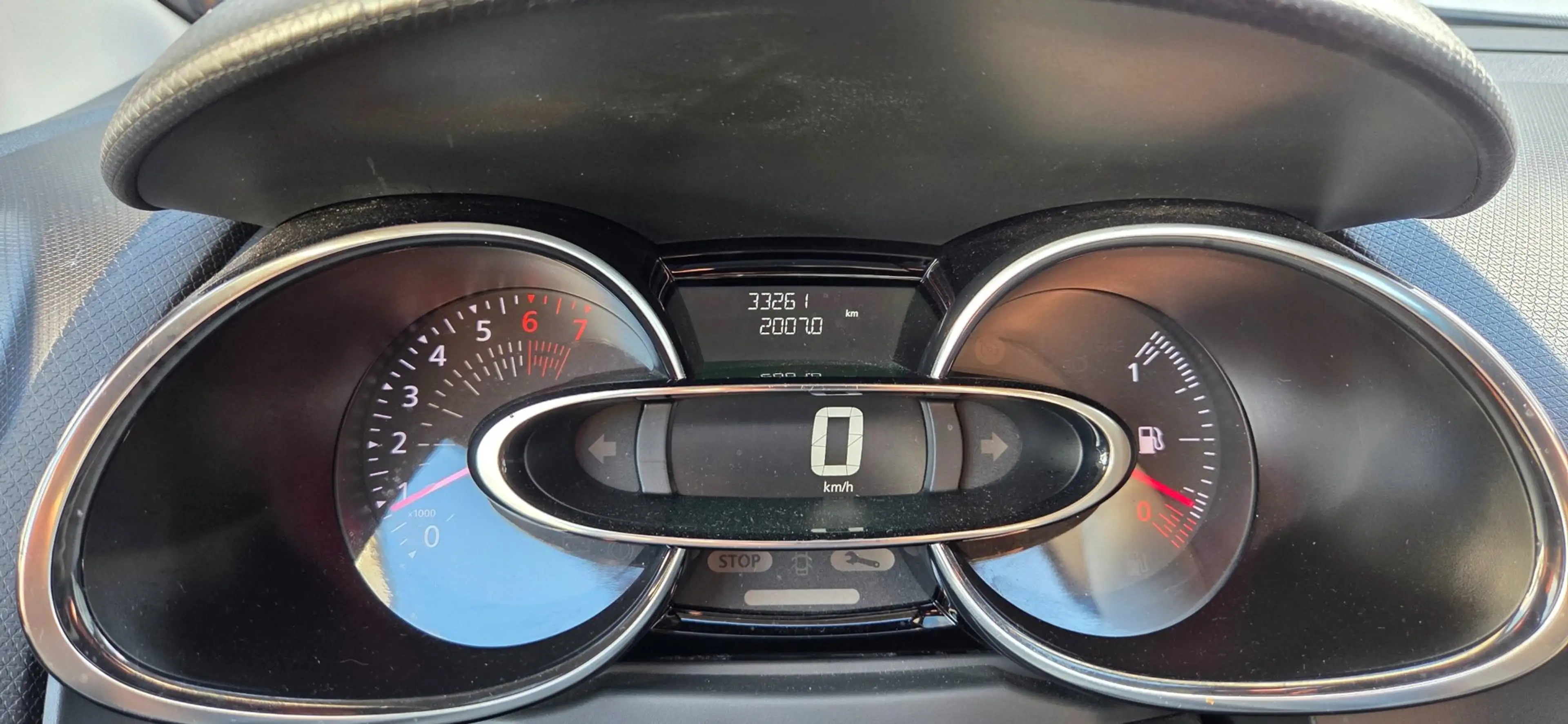 Renault Clio Estate 1.2 TCe Intens bose uitv lage km stand 33 d — photo 11