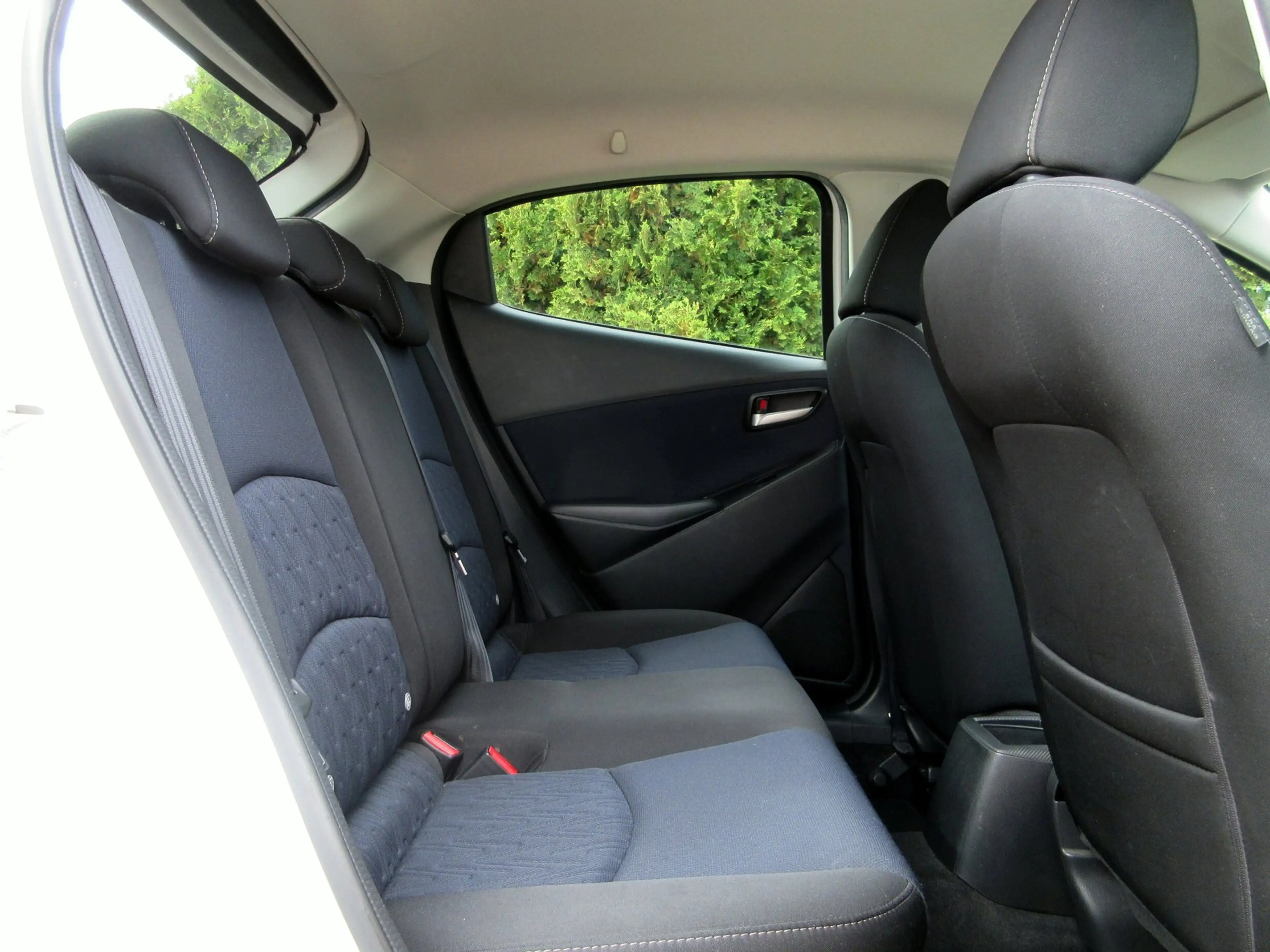 Mazda 2 1.5 Skyactiv-G Nakama * Navi * Cruise * Pdc * — photo 14