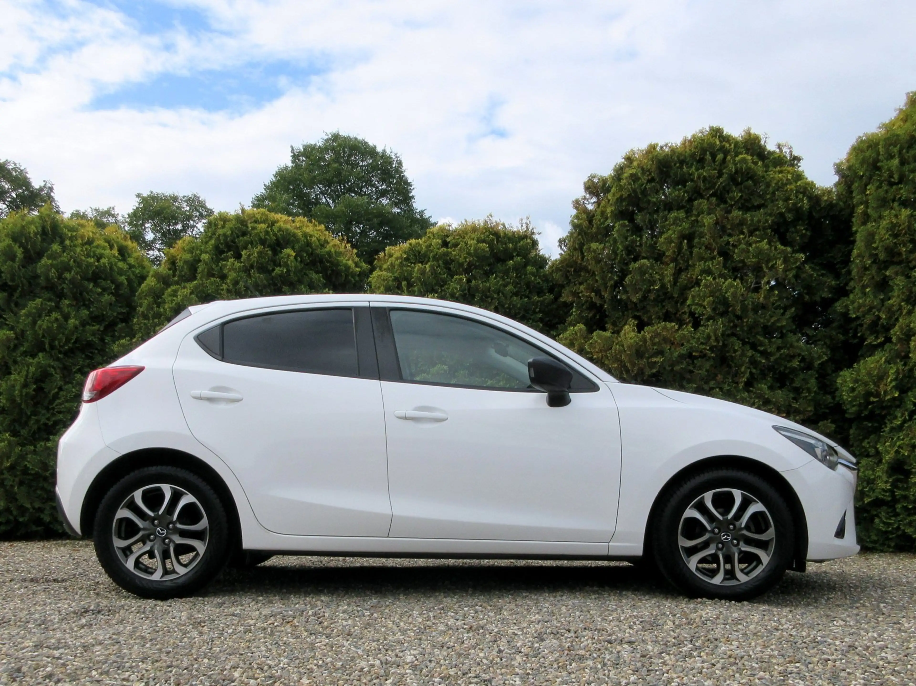 Mazda 2 1.5 Skyactiv-G Nakama * Navi * Cruise * Pdc * — photo 13