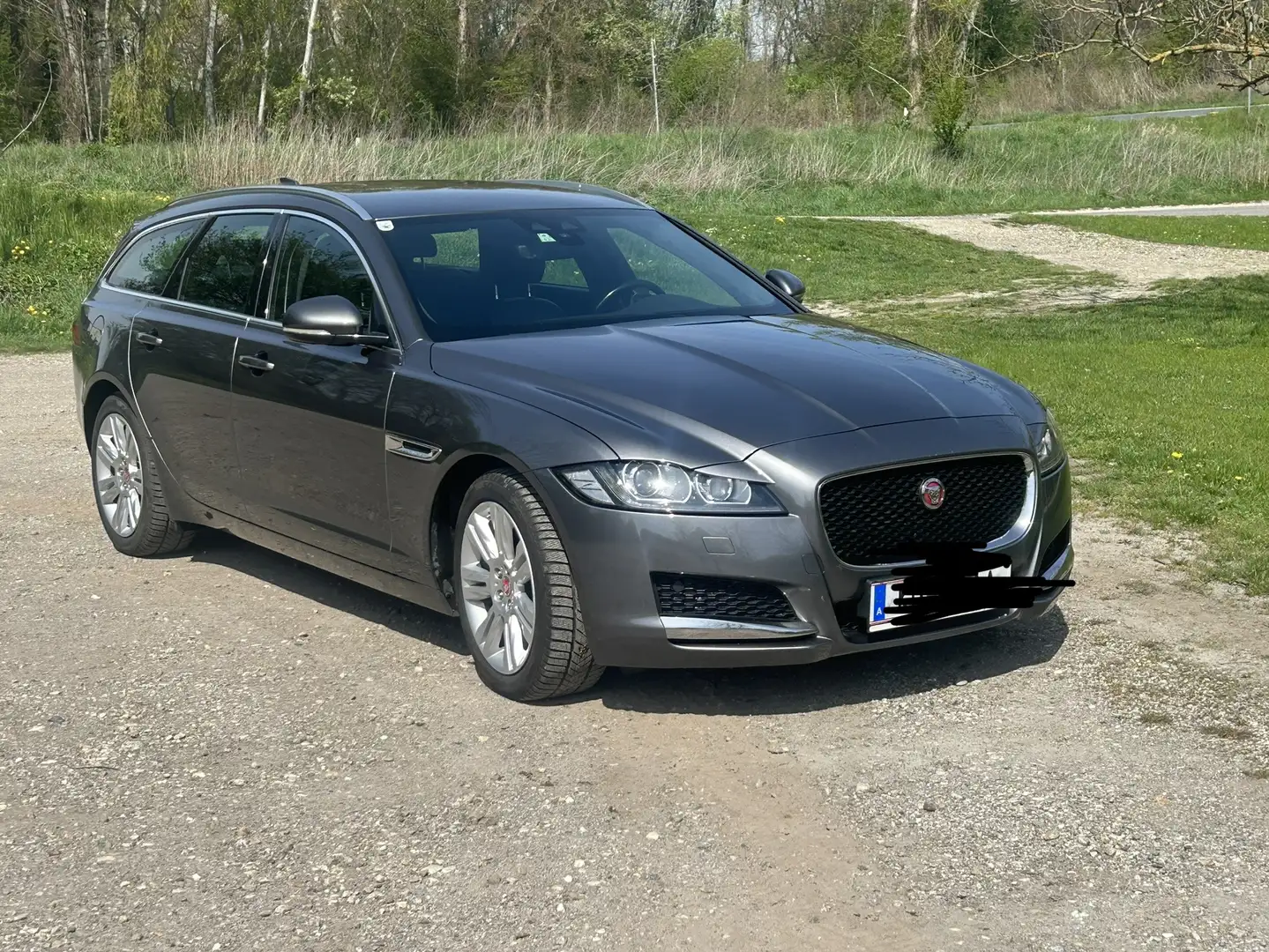 Jaguar XF Sportbrake 20d AWD Prestige Aut. - 1