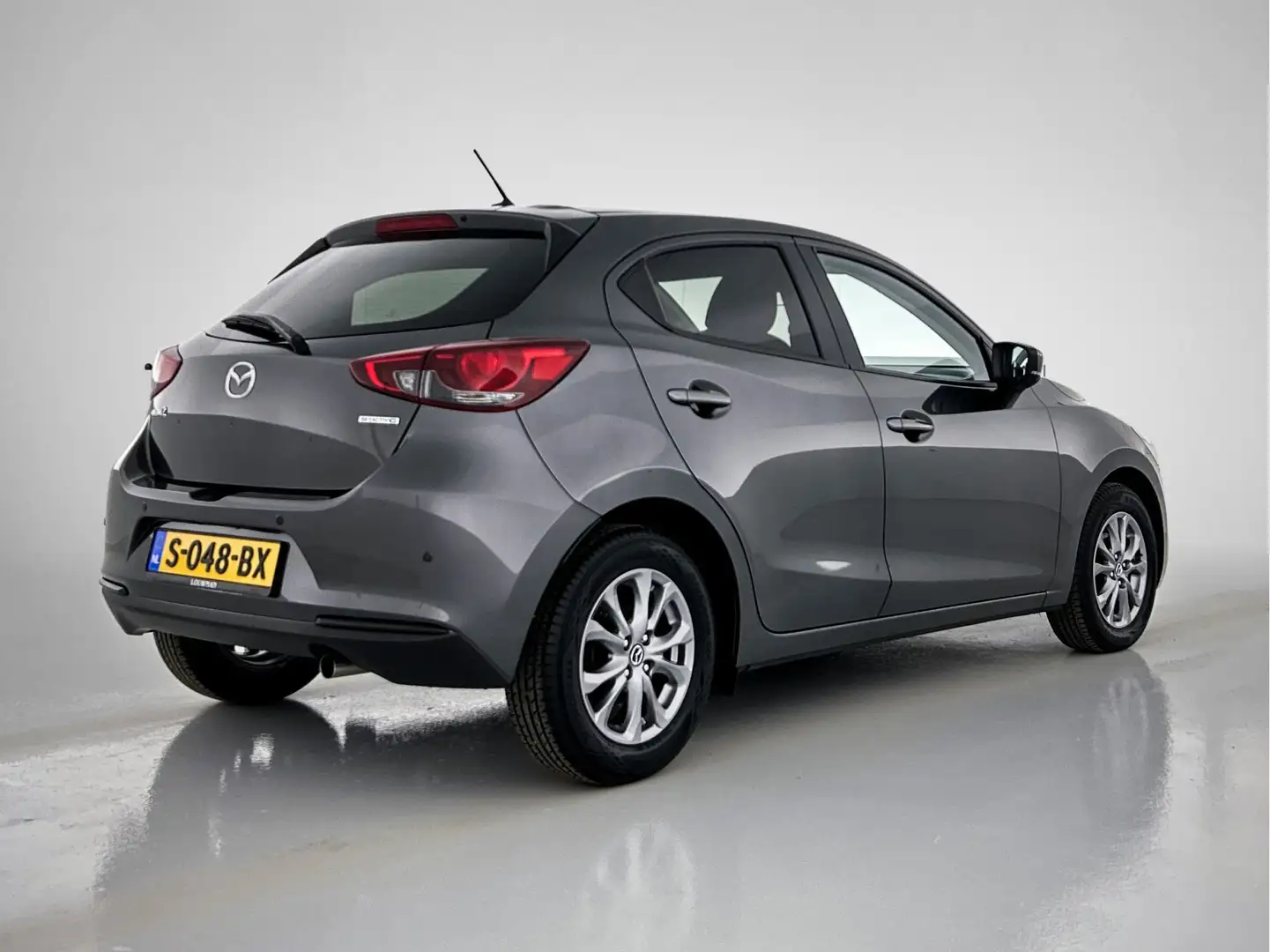Mazda 2 1.5 Skyactiv-G Comfort | Apple Carplay | Stoelverw Grau - 2