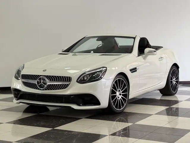 Mercedes-Benz SLC 300 AMG auto CARBONIO TETTO VETRO CARPLAY