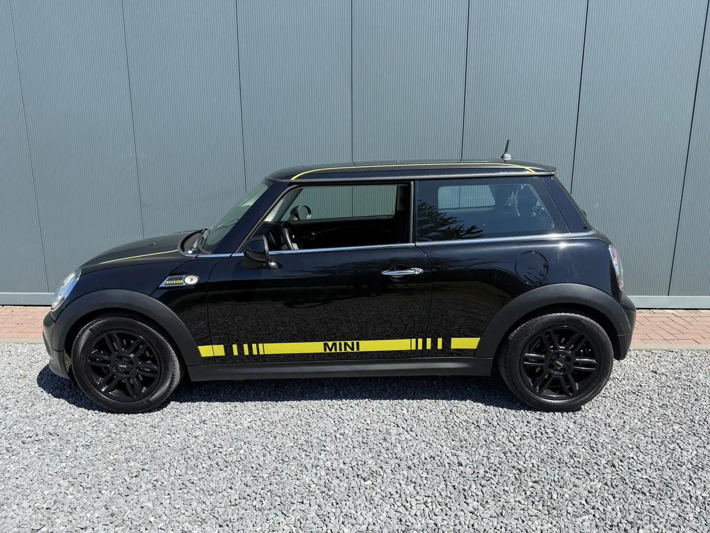 MINI One Mini 1.6 Business Line Panoramadak 3-drs Nero - 2