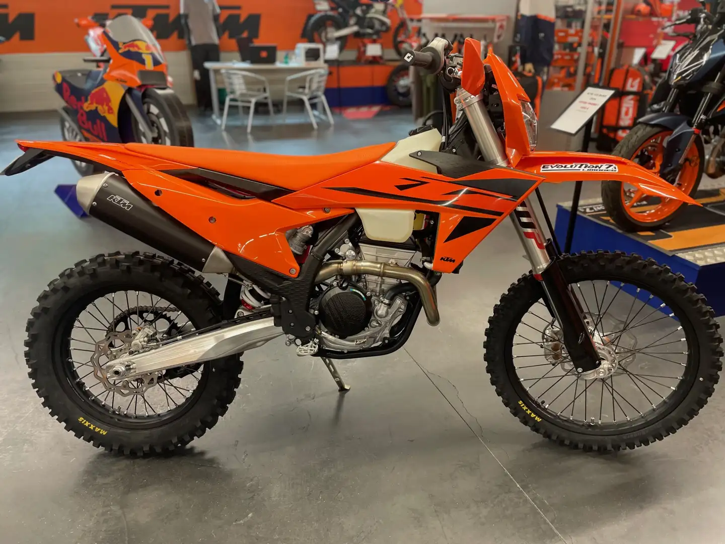 KTM 250 EXC Orange - 1