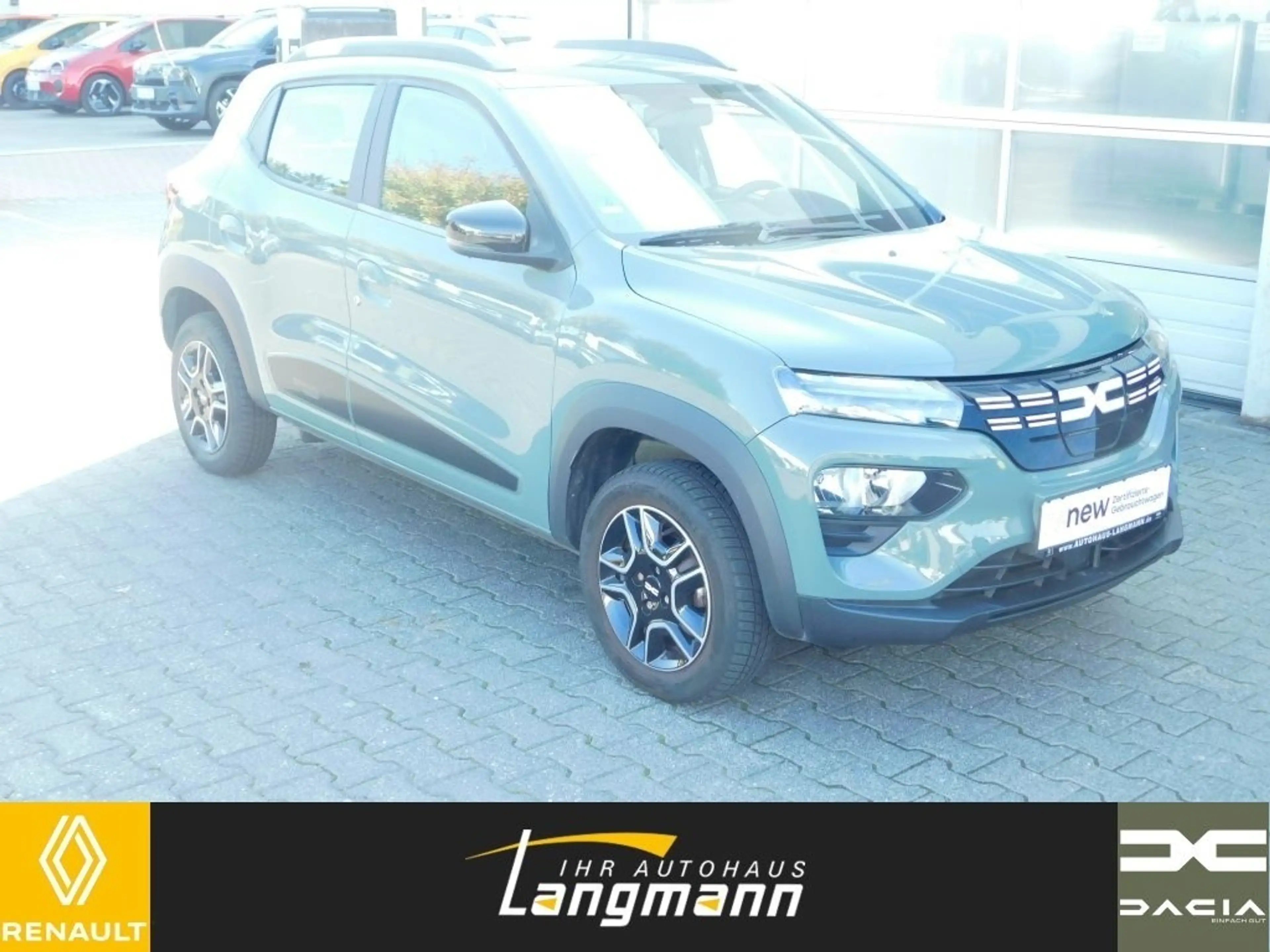Dacia Spring Essential