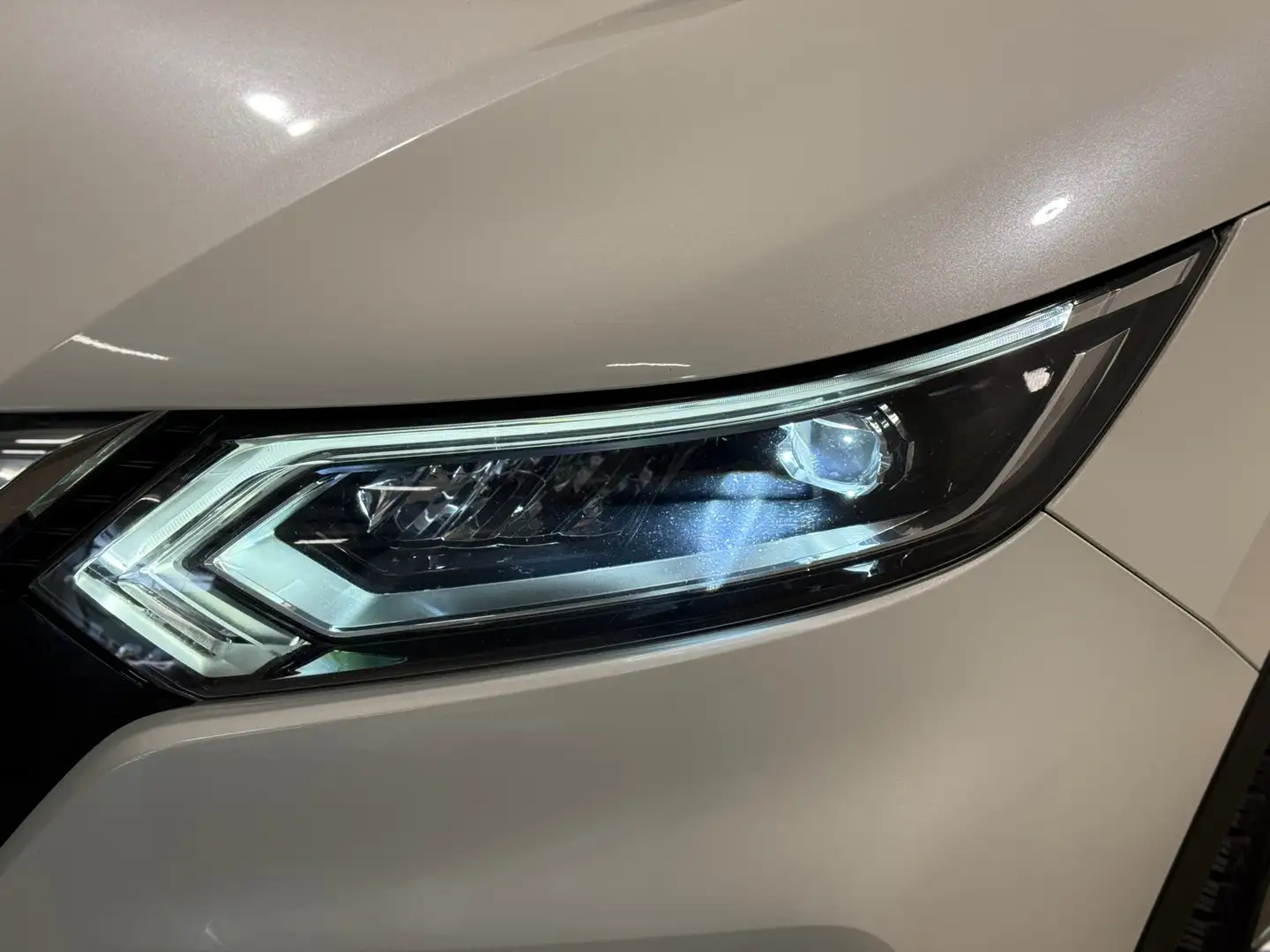 Nissan Qashqai 1.2 Tekna 2018 LED XENON CAMERA LEDER CRUISE Blanc - 2