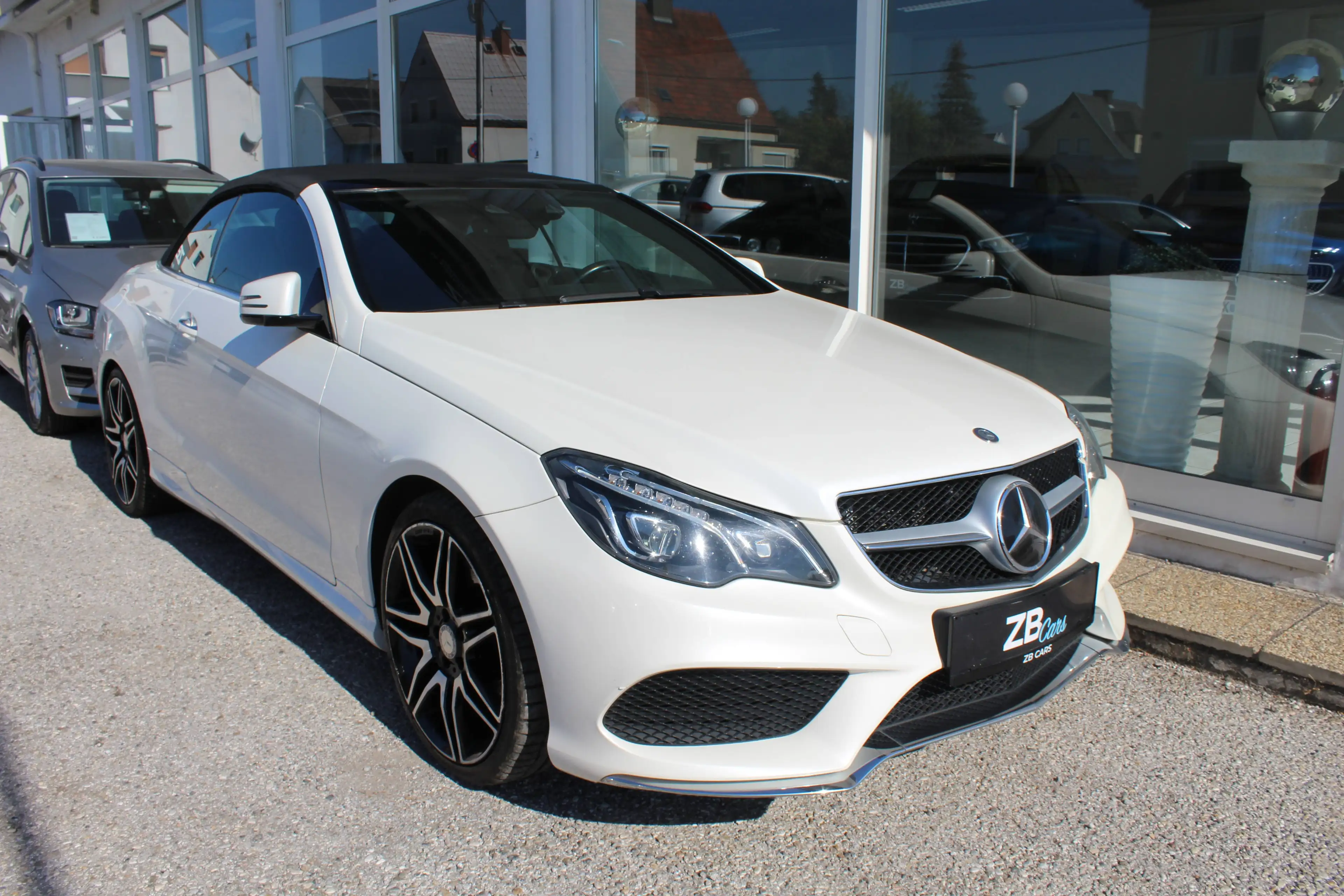Mercedes-Benz E 400 E 400 AMG Sportpaket // DESIGNO // AIRCAP // Harman Kardon // — photo 6