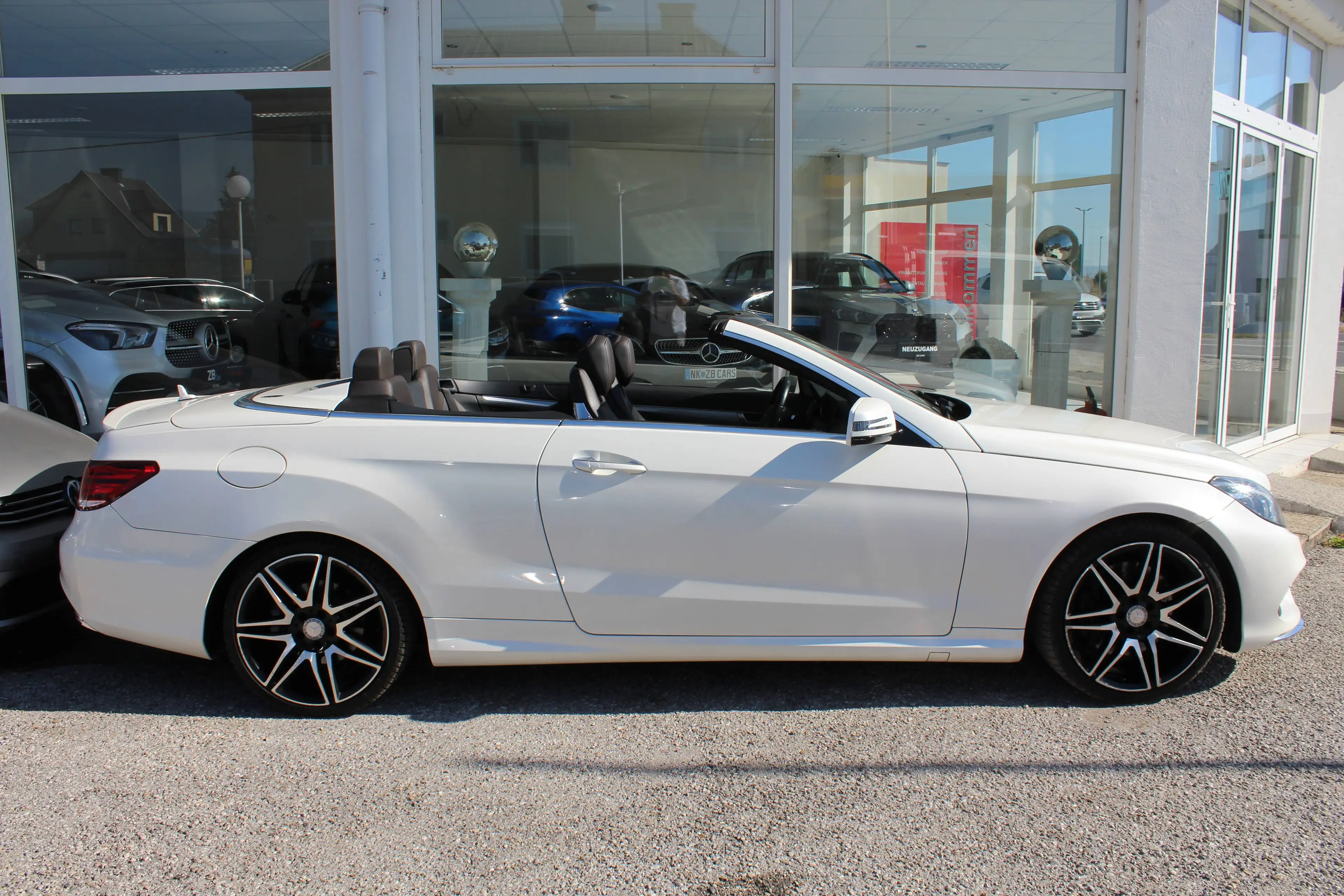Mercedes-Benz E 400 E 400 AMG Sportpaket // DESIGNO // AIRCAP // Harman Kardon // — photo 5