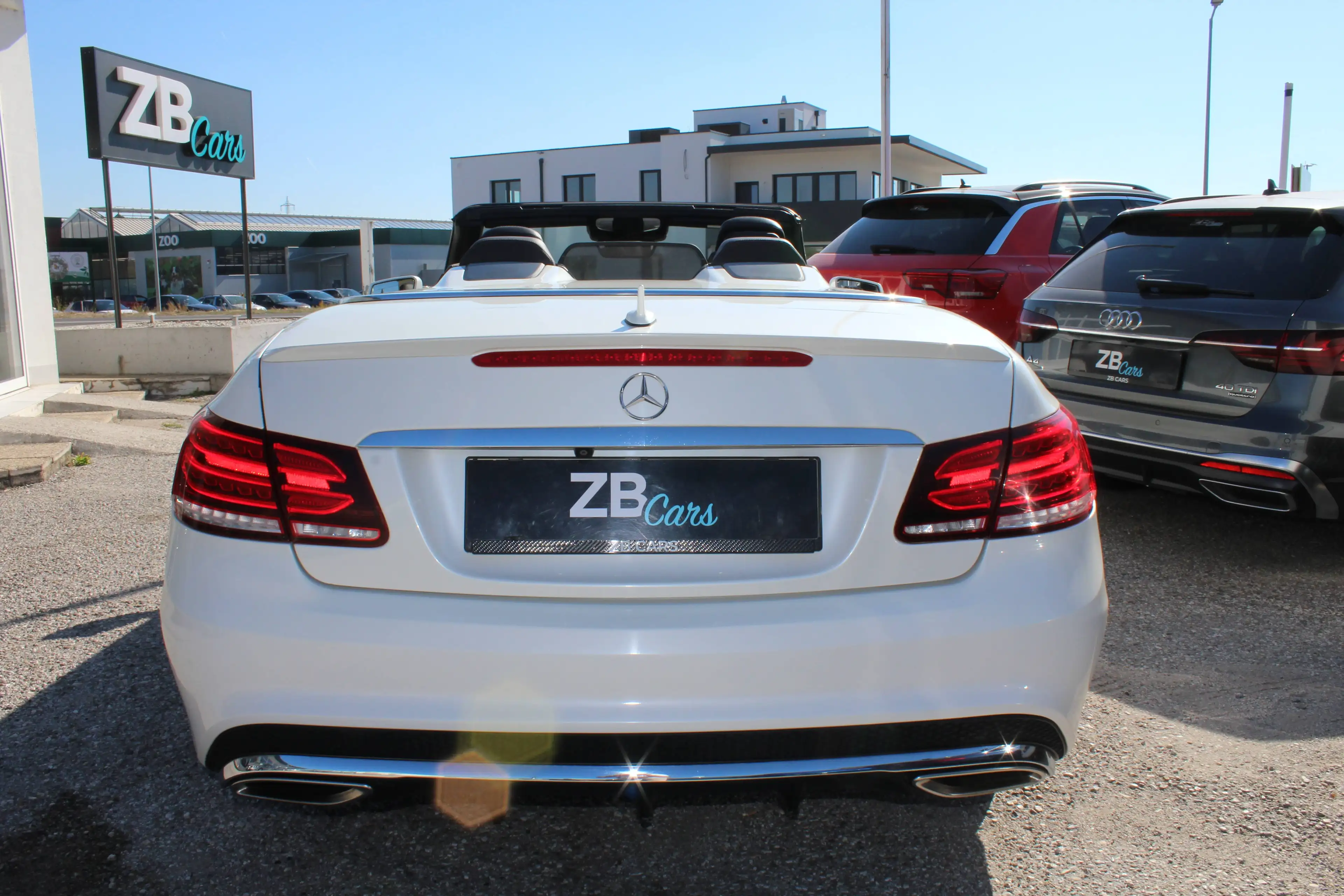 Mercedes-Benz E 400 E 400 AMG Sportpaket // DESIGNO // AIRCAP // Harman Kardon // — photo 11