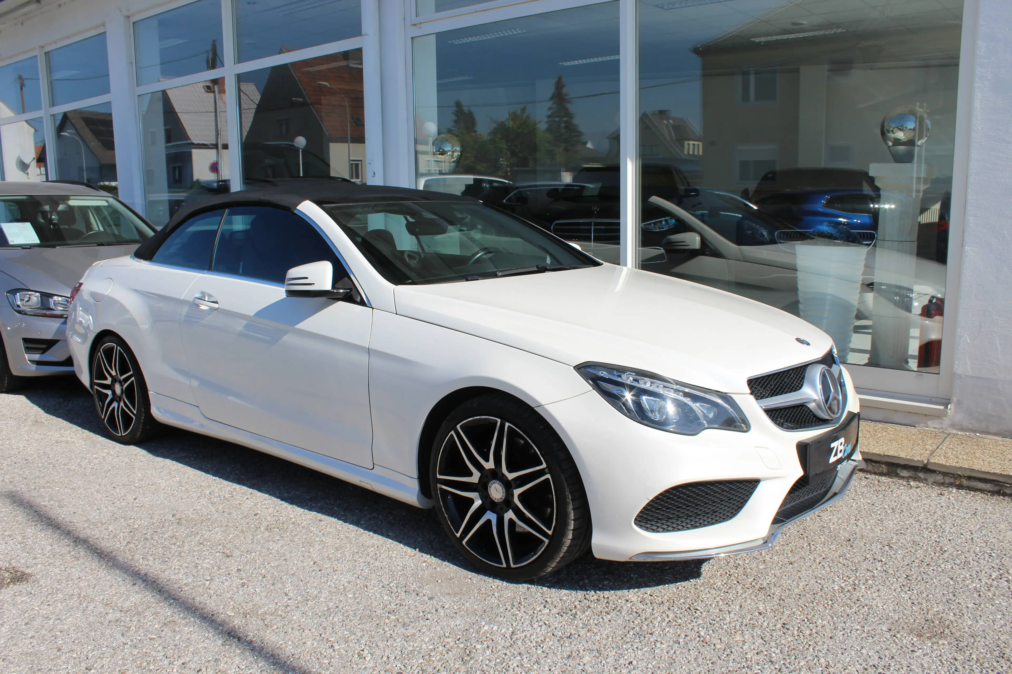 Mercedes-Benz E 400 E 400 AMG Sportpaket // DESIGNO // AIRCAP // Harman Kardon // — photo 8
