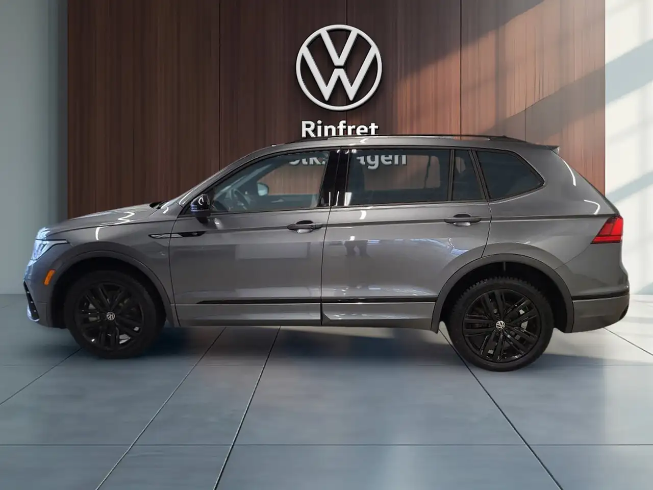 Volkswagen Tiguan снимка Volkswagen Tiguan