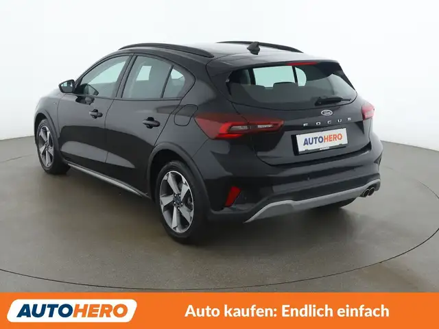 Ford Focus view 4