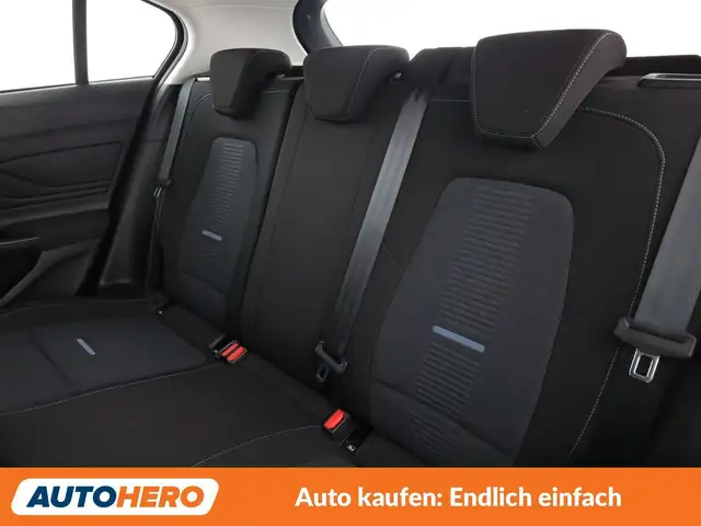Ford Focus view 14