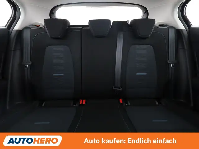 Ford Focus view 15