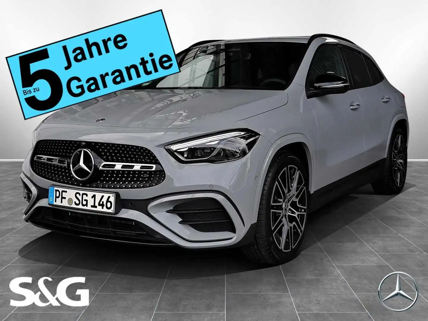 Mercedes-Benz GLA 180 AMG MBUX+360°+M-LED+AHK+Fahrass.+Night Grau - 1