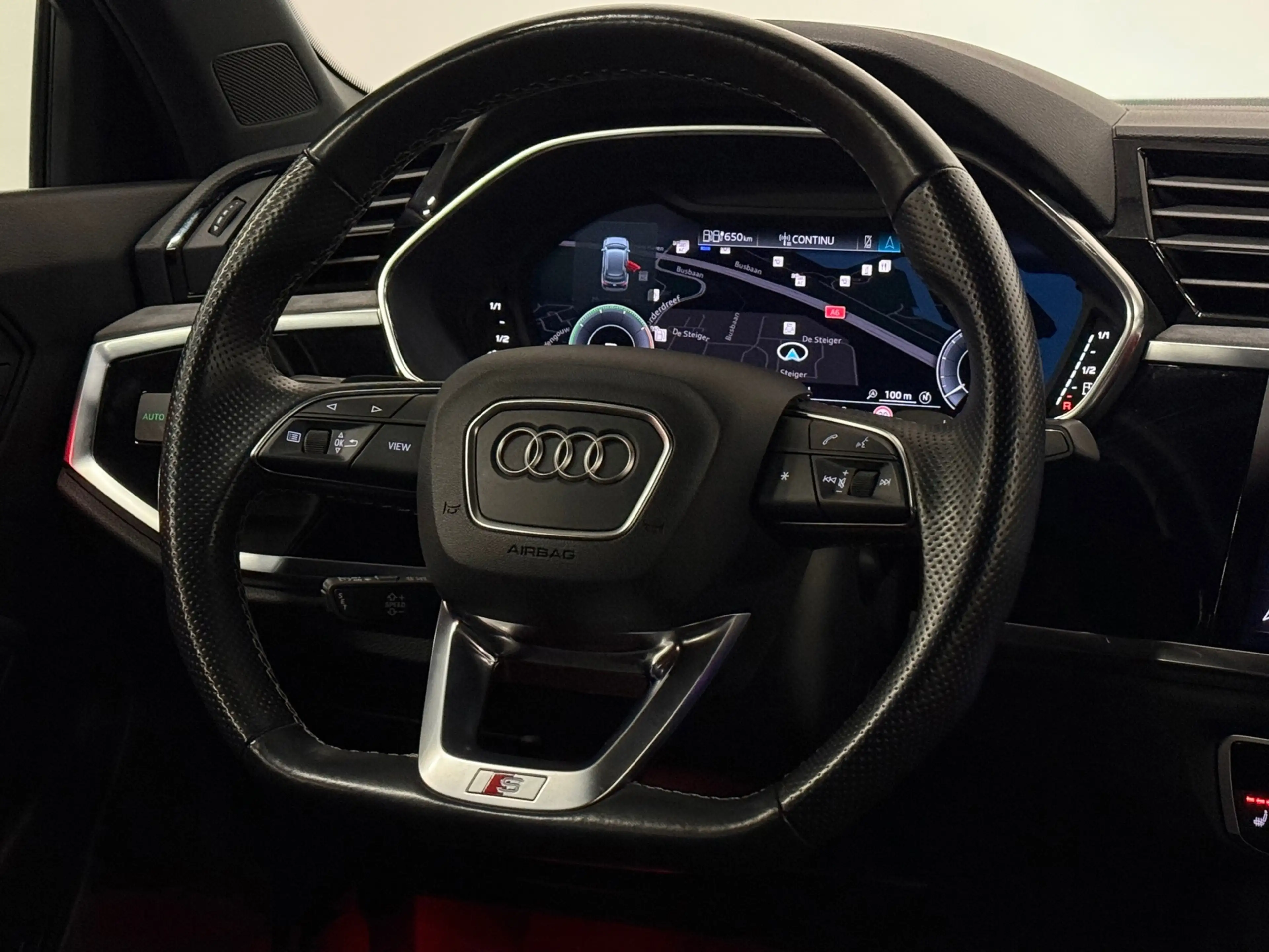 Audi Q3 Sportback 45 TFSI e RSQ3 ACC Pano 360 Sonos Memory — photo 19