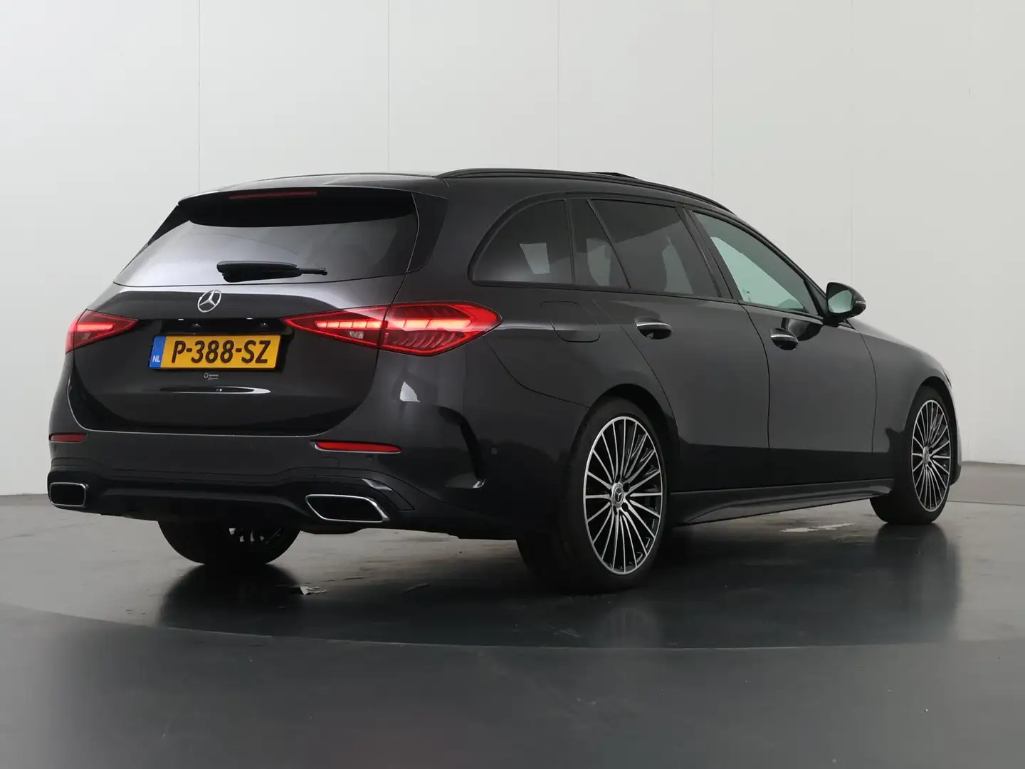 Mercedes-Benz C 200 Estate Launch Edition AMG Line | Night | Panoramad Grigio - 1