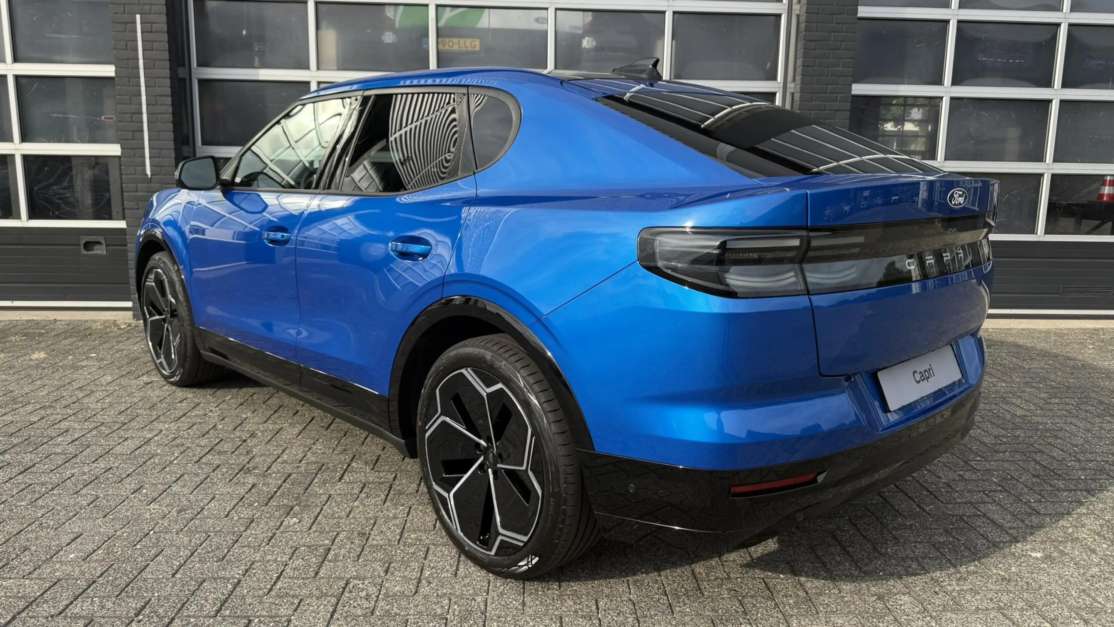 Ford Capri Premium Extended Range RWD 79 kWh | 3.500,- Ford V — photo 13