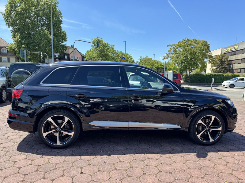 Audi Q7 3.0 TDI quattro S-Line PANO LUFT MASSAGE HUD — photo 4
