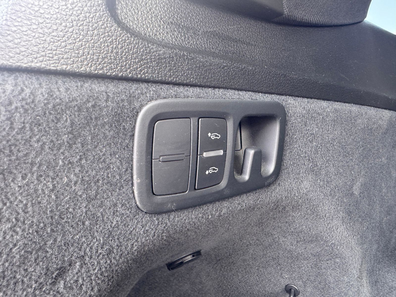 Audi Q7 3.0 TDI quattro S-Line PANO LUFT MASSAGE HUD — photo 9