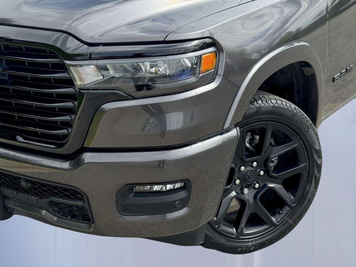 2026 RAM 1500 Laramie 4x4 Crew Cab — photo 1