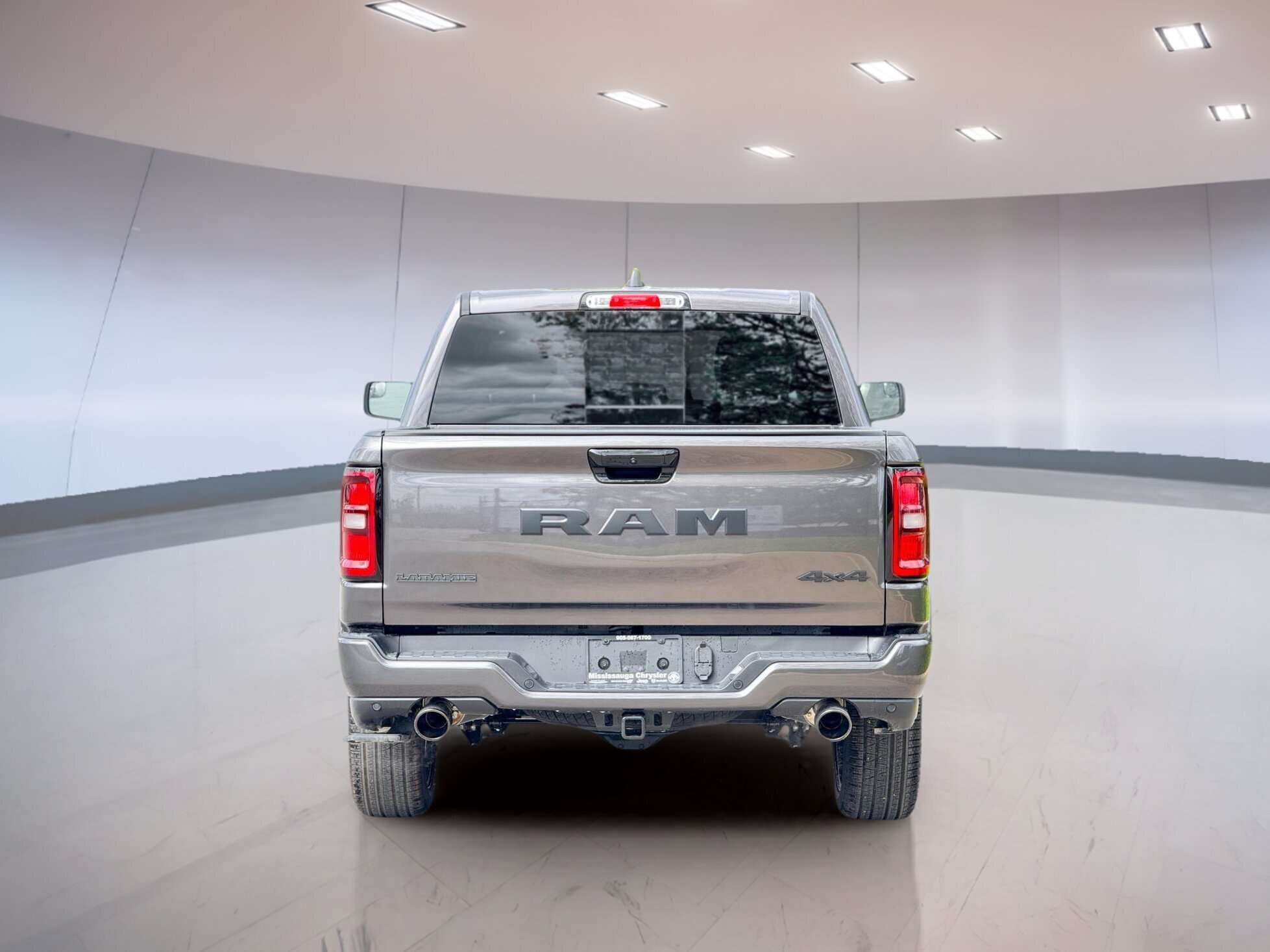 2026 RAM 1500 Laramie 4x4 Crew Cab — photo 1