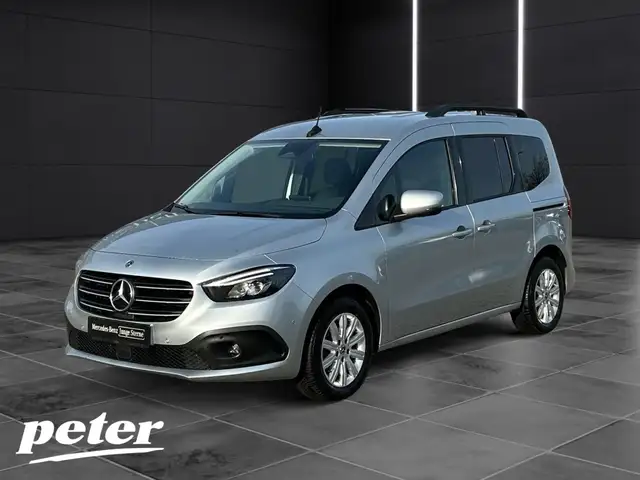 Mercedes-Benz Classe T T 180 d PROGRESSIVE EDITION 7GT*LED*AHK*KAM*MBUX