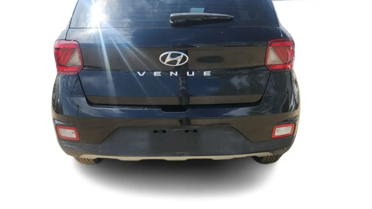 Hyundai Venue снимка Hyundai Venue