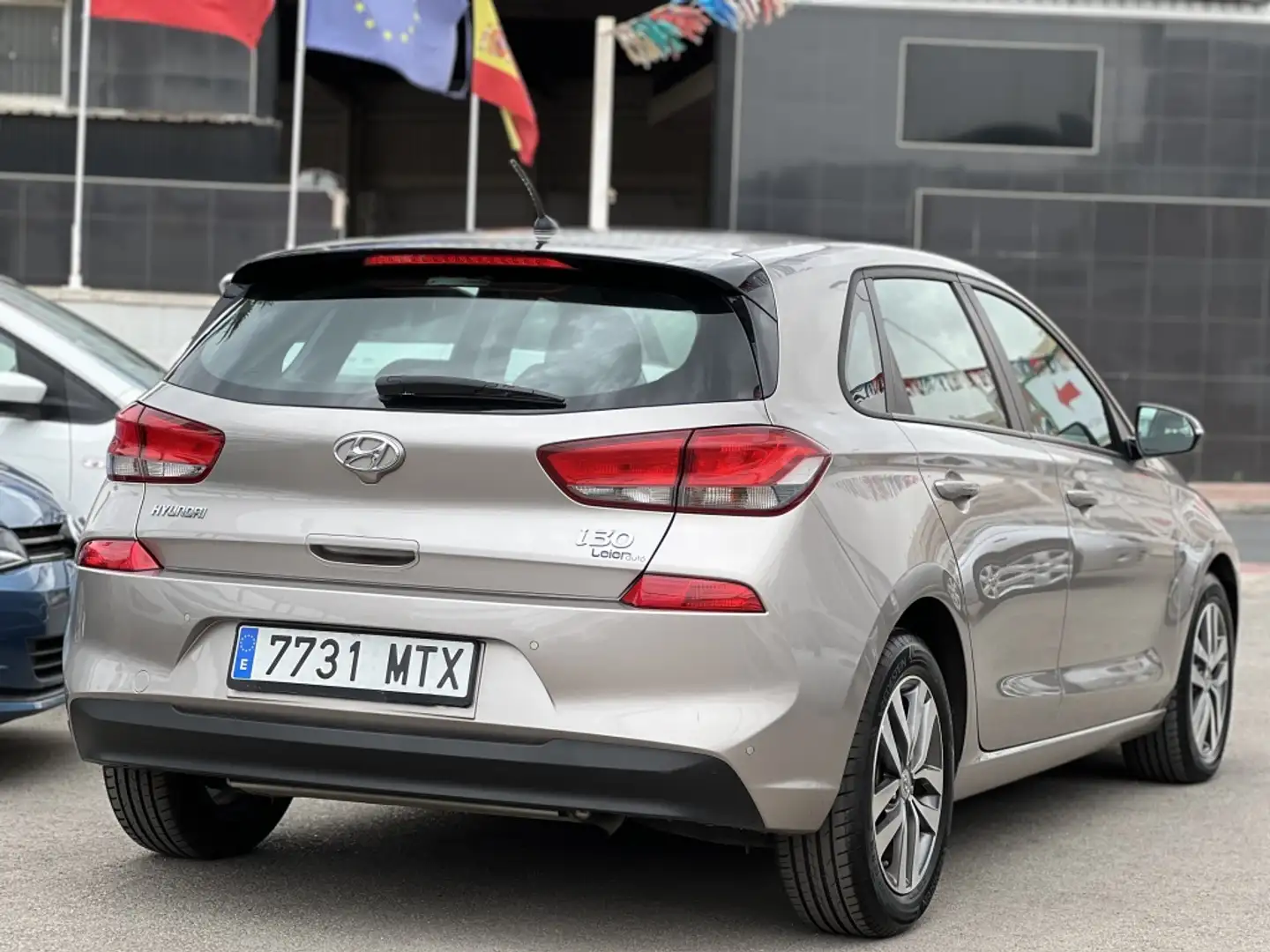 Hyundai i30 1.4 TGDI Style DT 140 Beige - 2