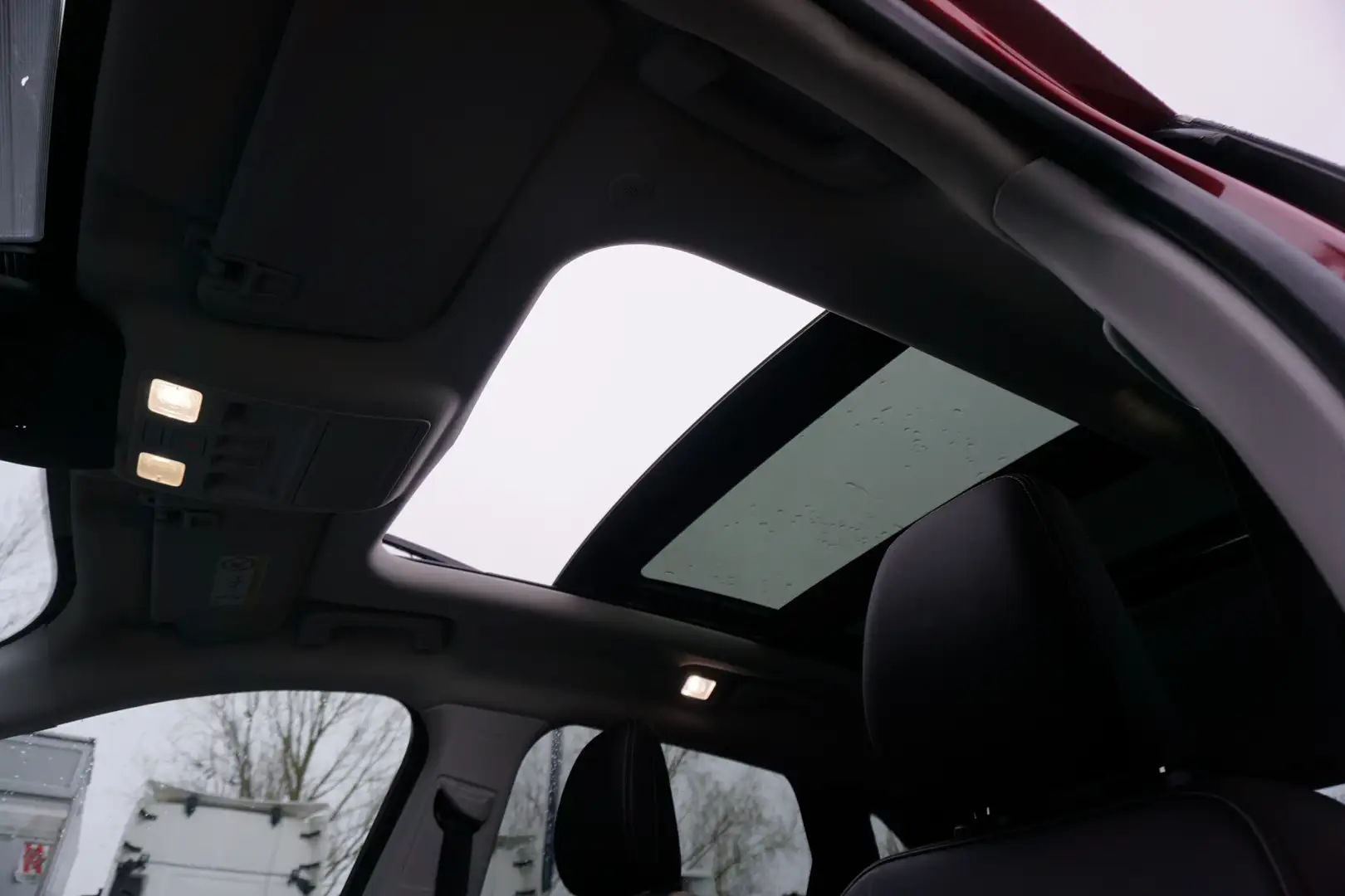 Ford Kuga 2.5 PHEV Vignale Lederen bekleding Stoel + Stuur v Rood - 2