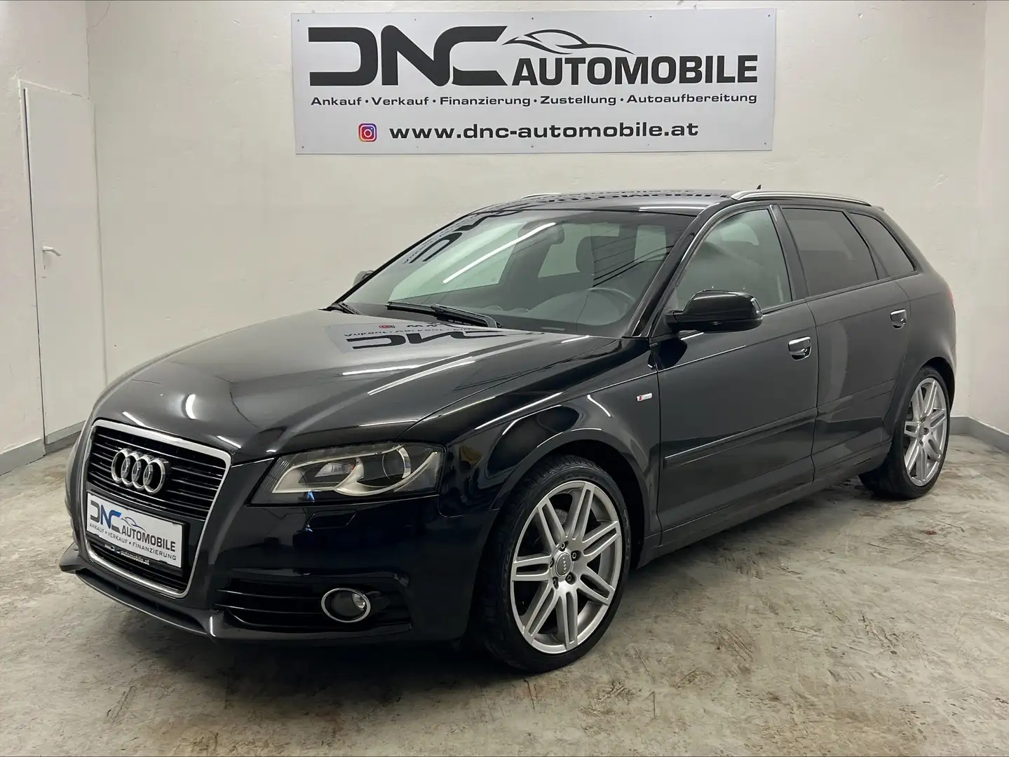 Audi A3 2.0 TDI S-Line Sportpaket Plus Schwarz - 1