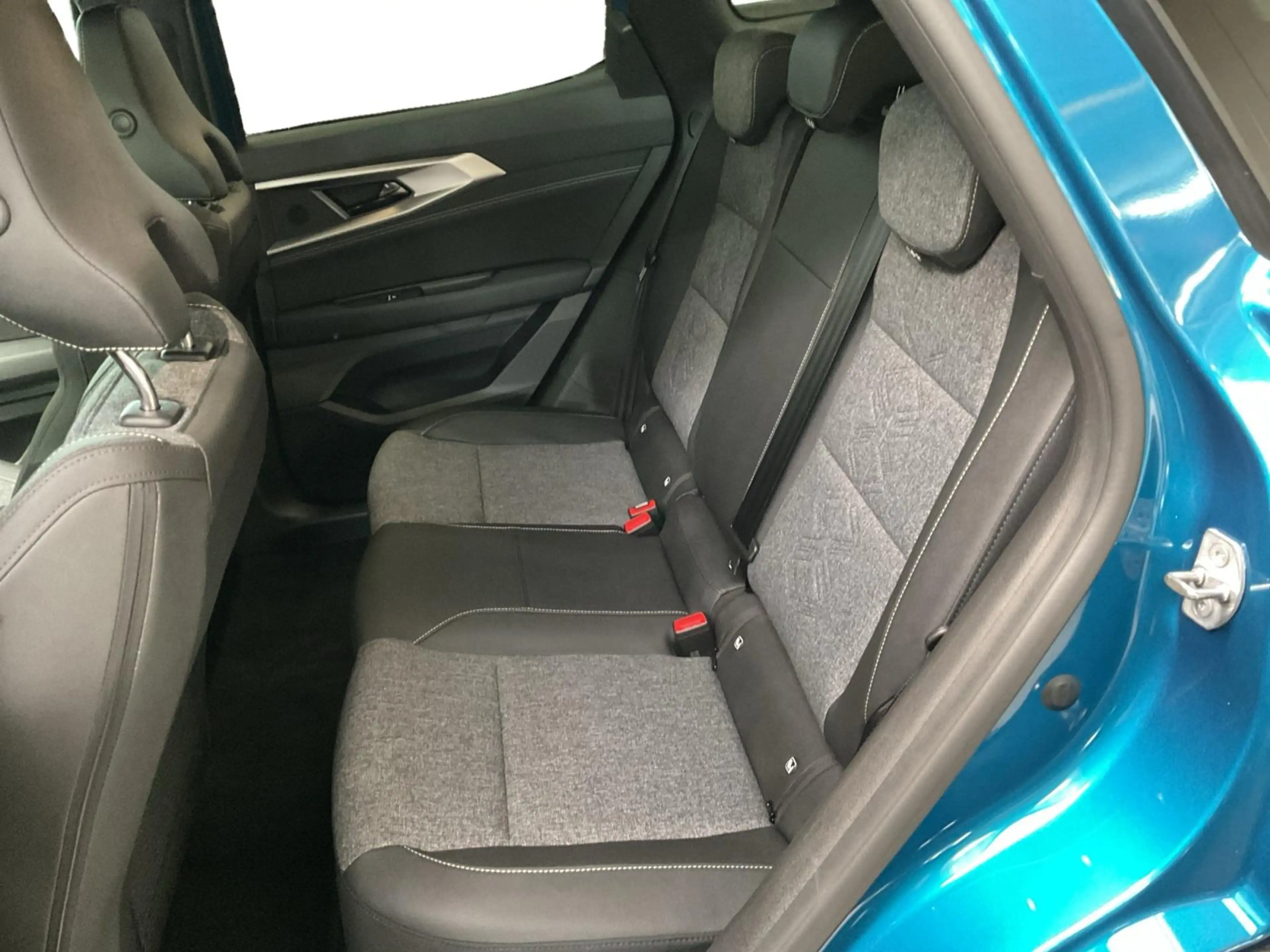 Renault Austral Techno Full Hybrid E-Tech 200 AKTION* — photo 12
