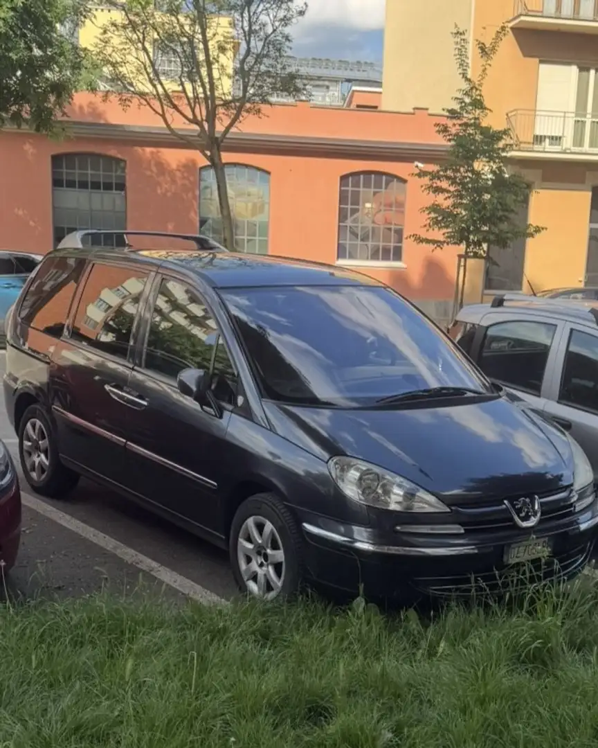 Peugeot 807 2.0 HDi 136ch FAP Premium Pack - 1