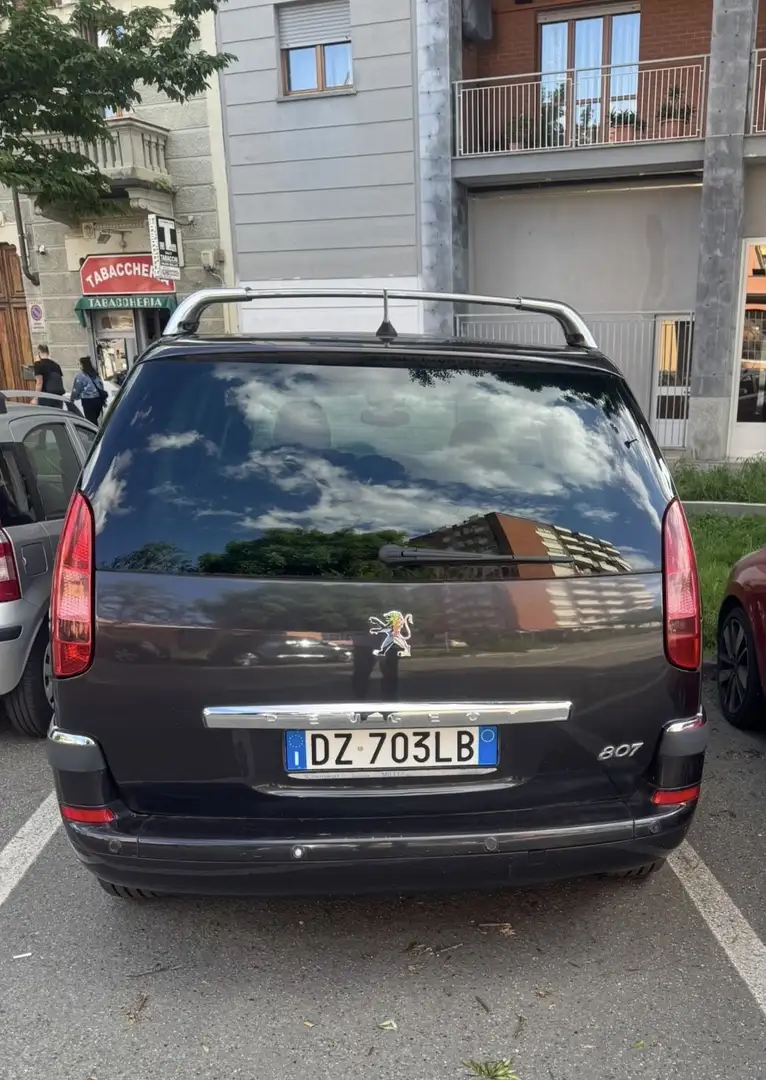 Peugeot 807 2.0 HDi 136ch FAP Premium Pack - 2