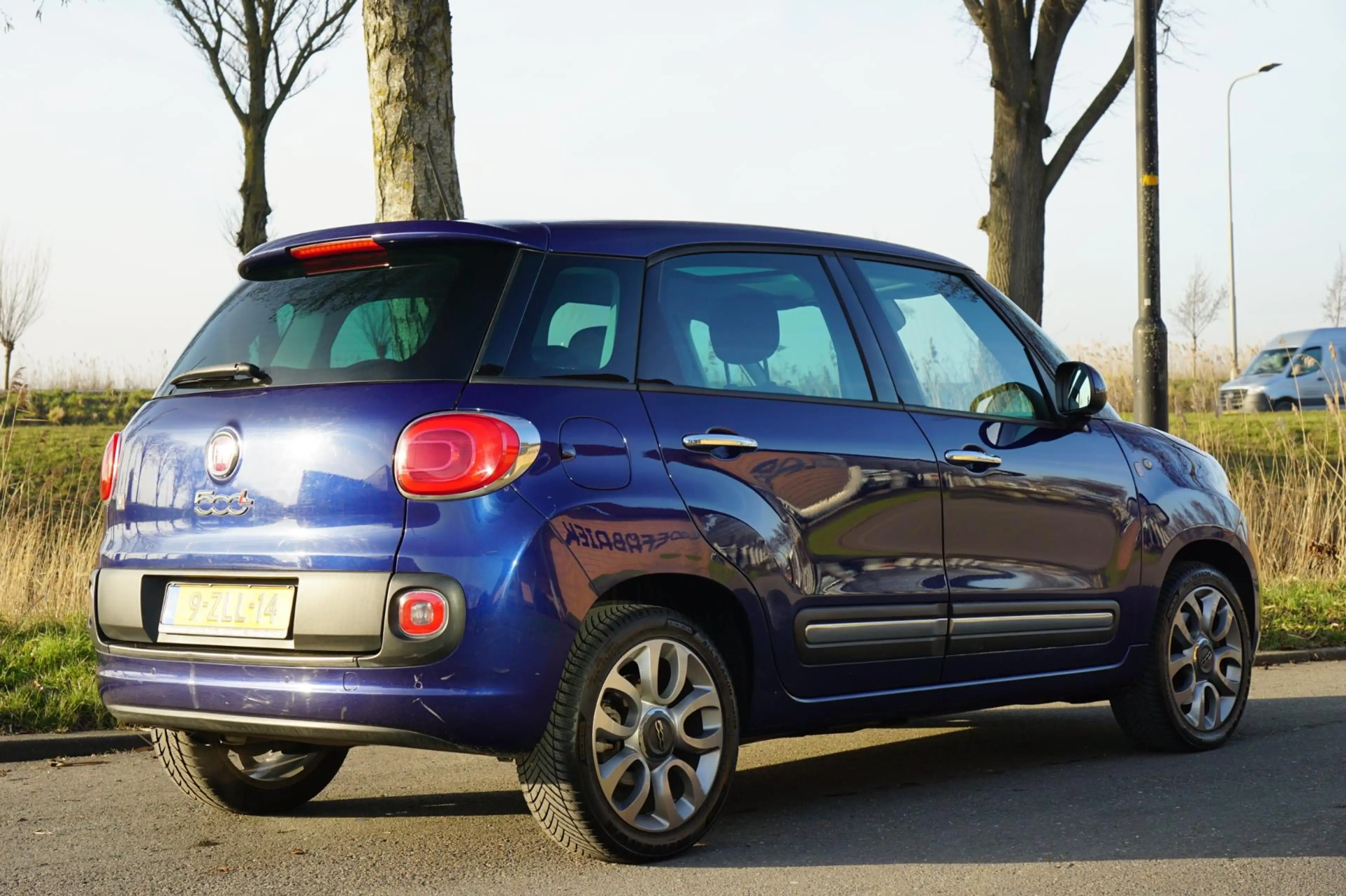 Fiat 500L 1.4-T-Jet Beats Edition - Blu Tornado - Panorama/C — photo 28