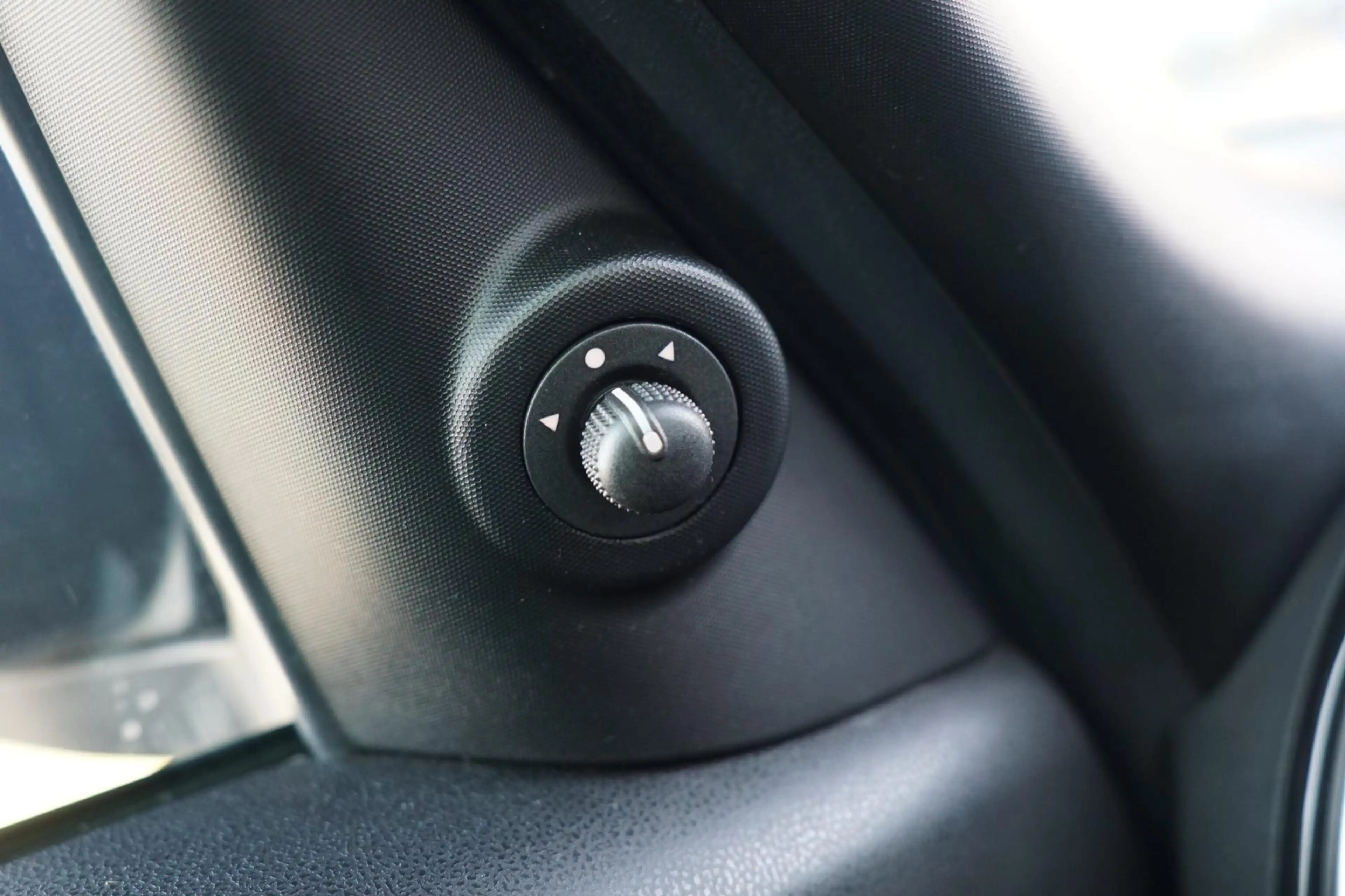 Fiat 500L 1.4-T-Jet Beats Edition - Blu Tornado - Panorama/C — photo 21