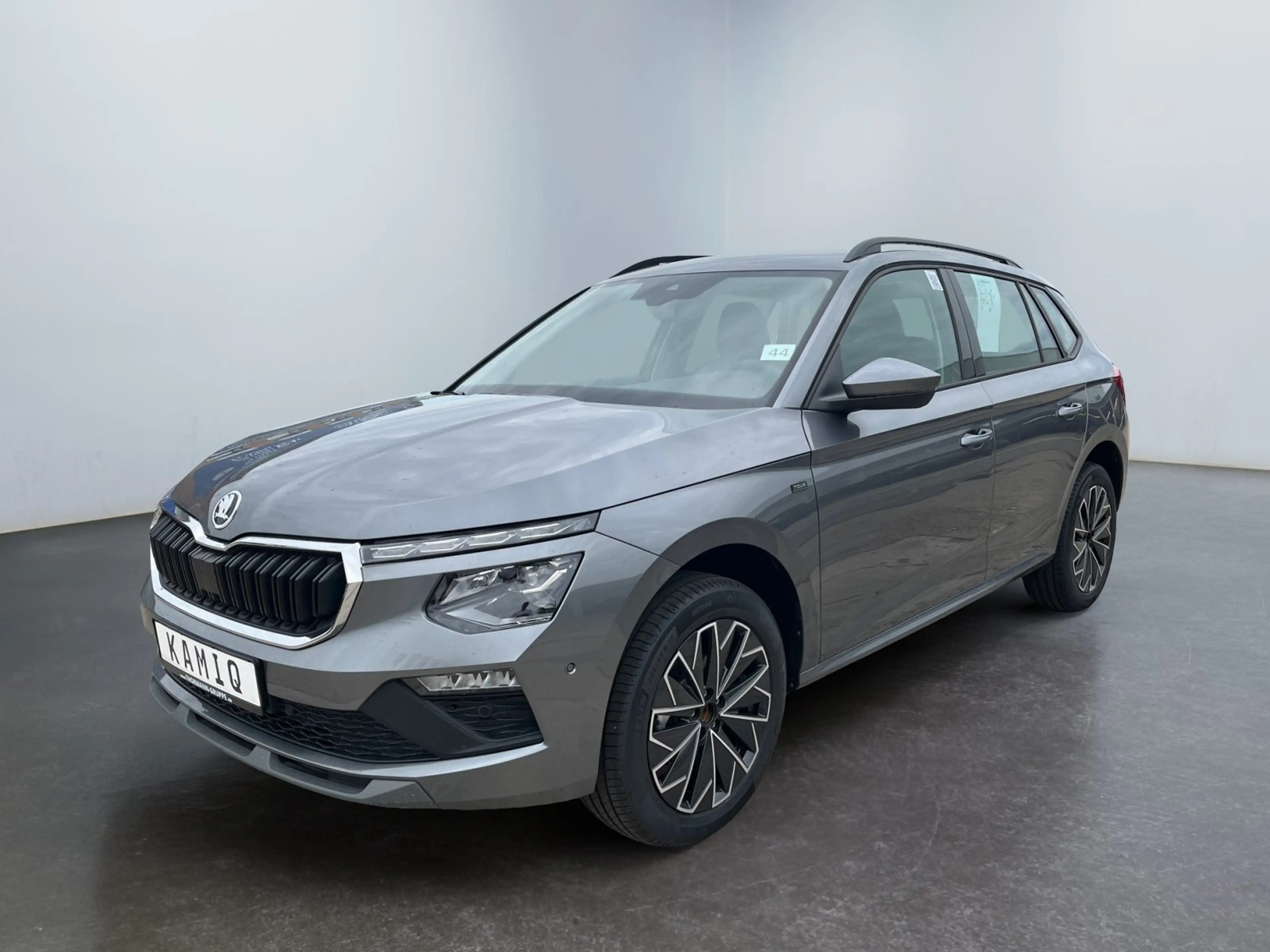 Skoda Kamiq Tour 1.0 TSI Matrix-LED AHK-schwenkbar USB — photo 2