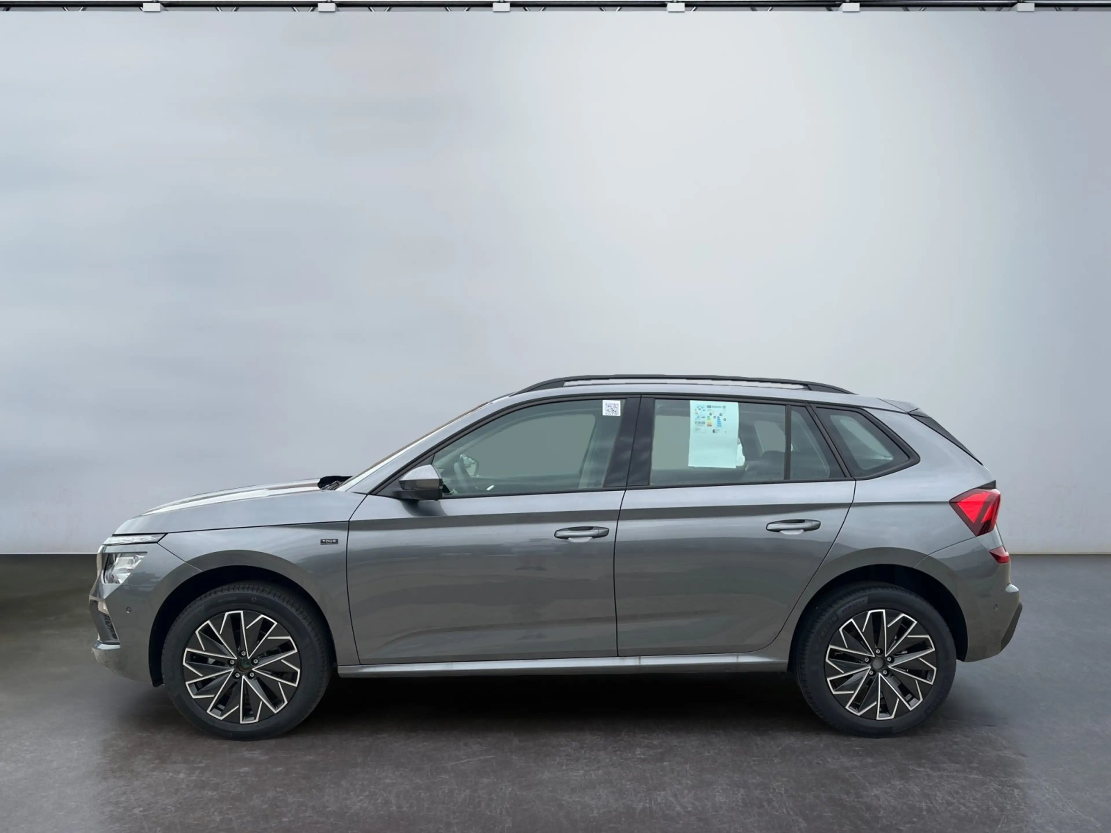 Skoda Kamiq Tour 1.0 TSI Matrix-LED AHK-schwenkbar USB — photo 3