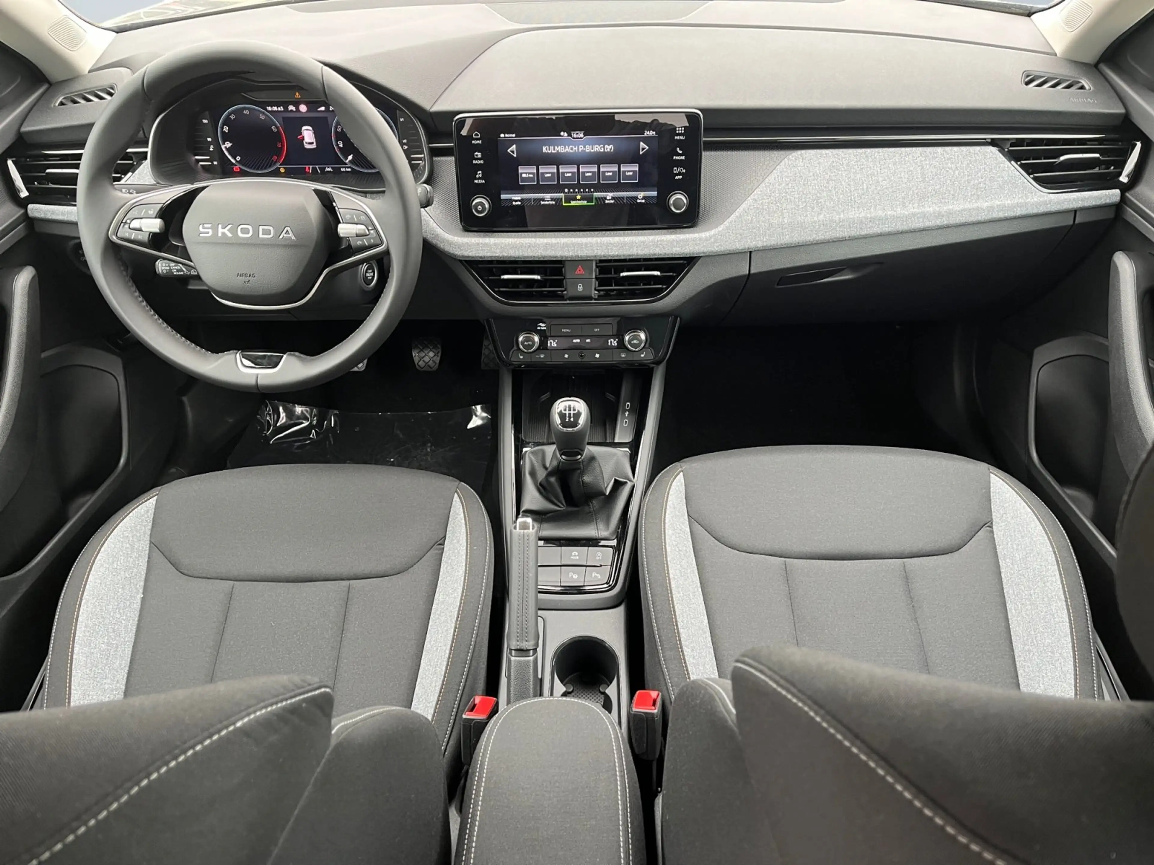 Skoda Kamiq Tour 1.0 TSI Matrix-LED AHK-schwenkbar USB — photo 8