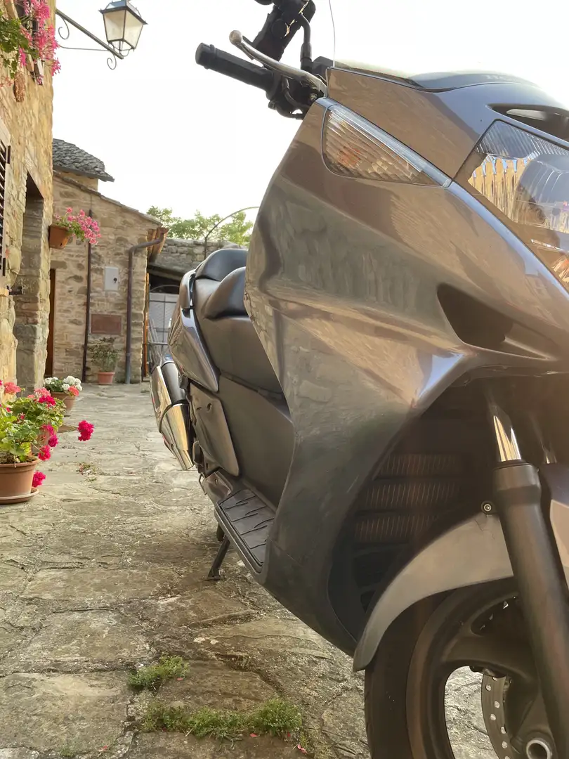 Honda Silver Wing - 1