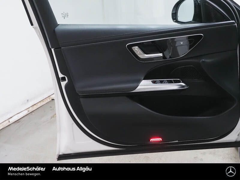 Mercedes-Benz E 220 E 220 d AMG Night 20" Distronic Ambiente Kamera — photo 8
