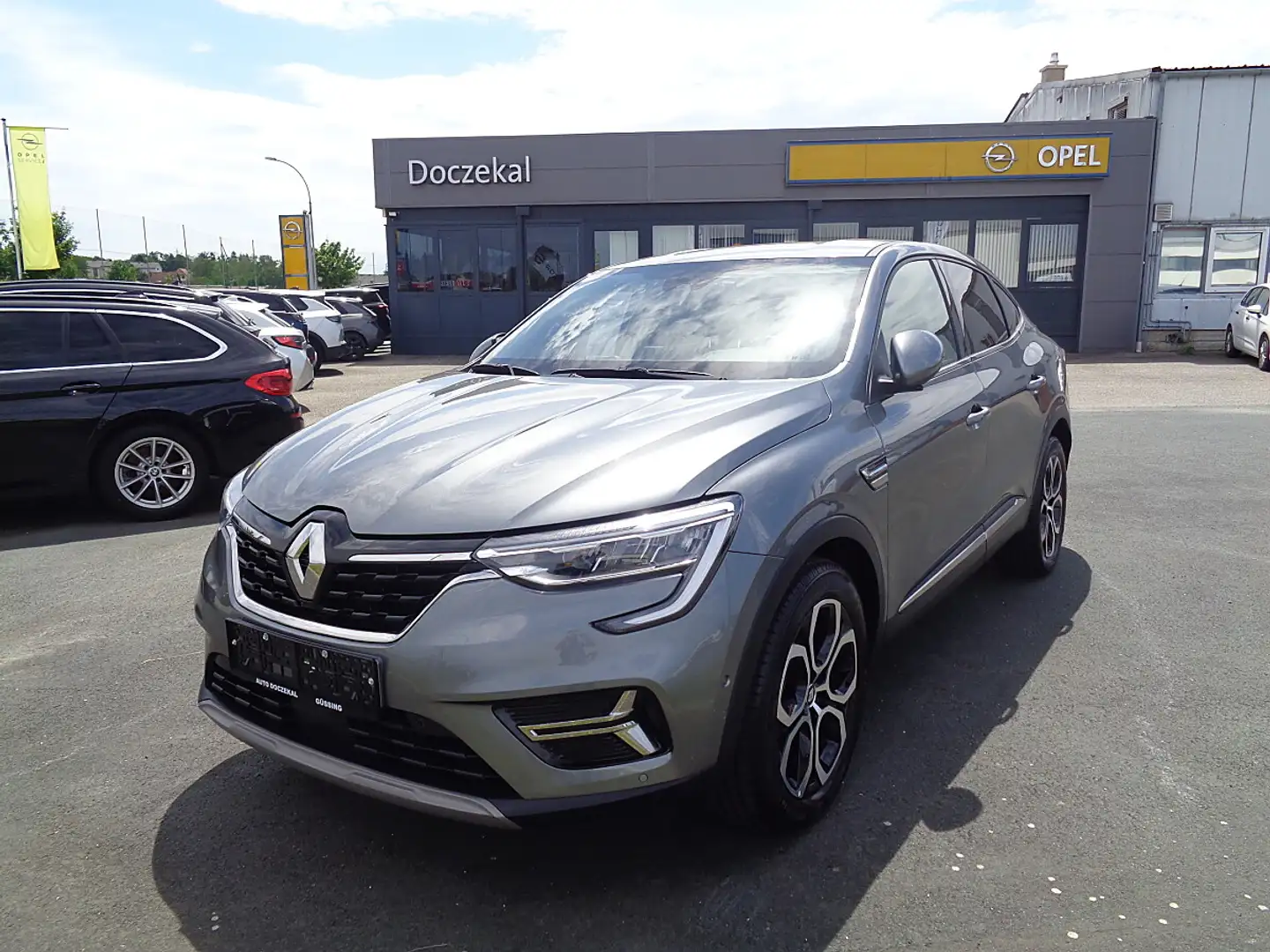 Renault Arkana Mild Hybrid 140 EDC Techno Aut. Grau - 2