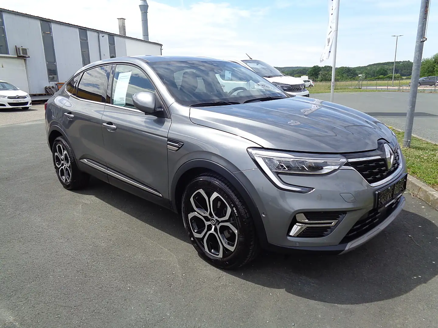 Renault Arkana Mild Hybrid 140 EDC Techno Aut. Grau - 1