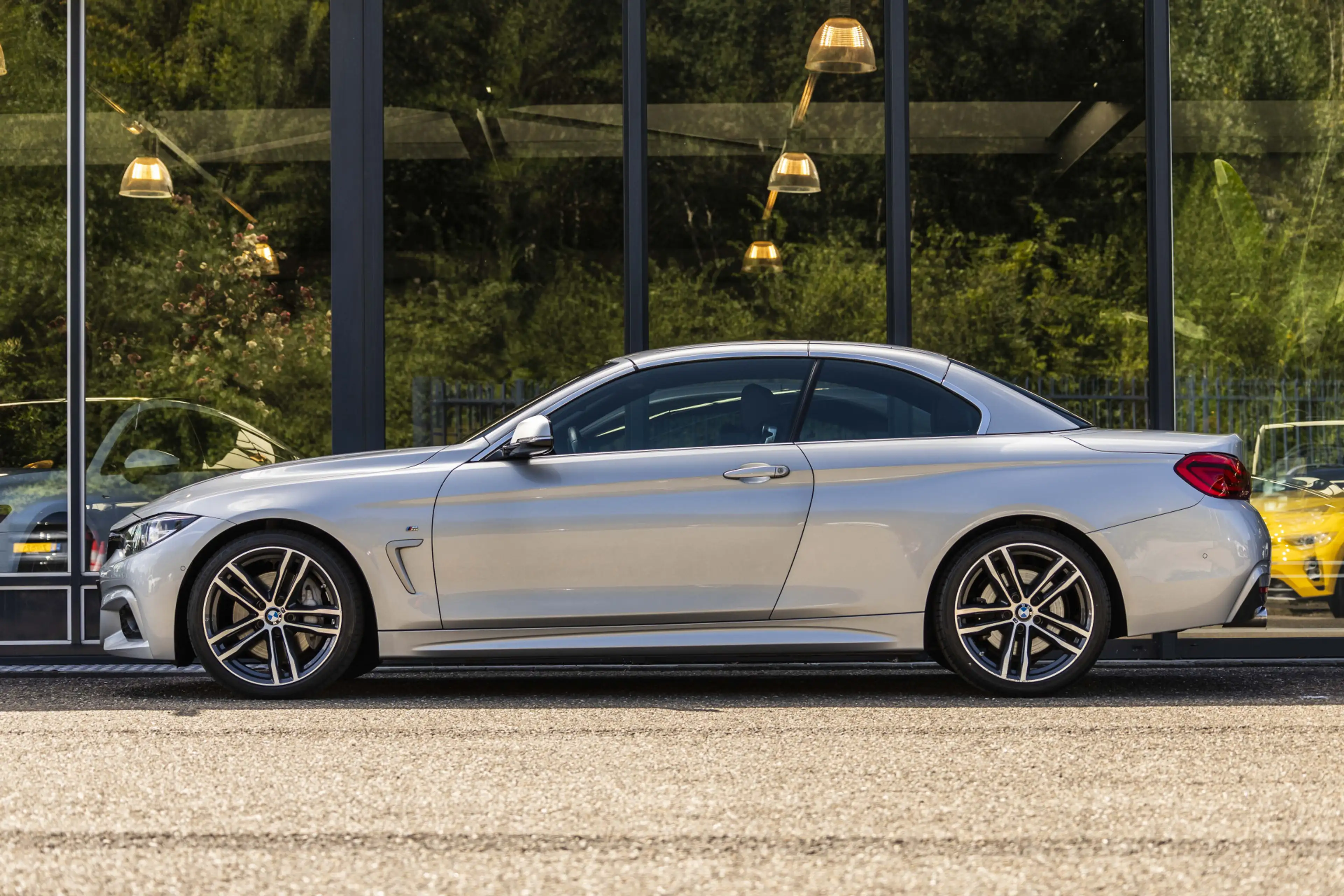 BMW 440 4-serie Cabrio 440i High Executive Wordt verwacht! — photo 8