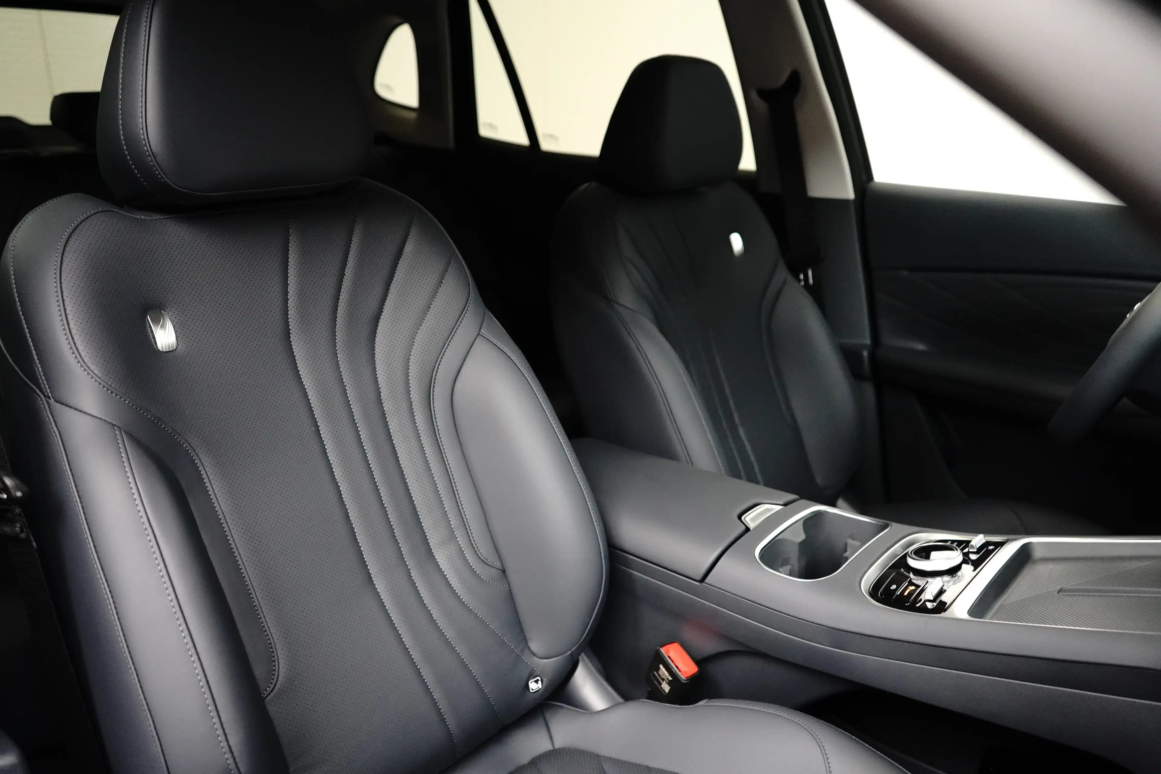Geely Starray EM-i 1.5 Pro | Camera | Carplay | Leder | Adaptieve Cru — photo 6