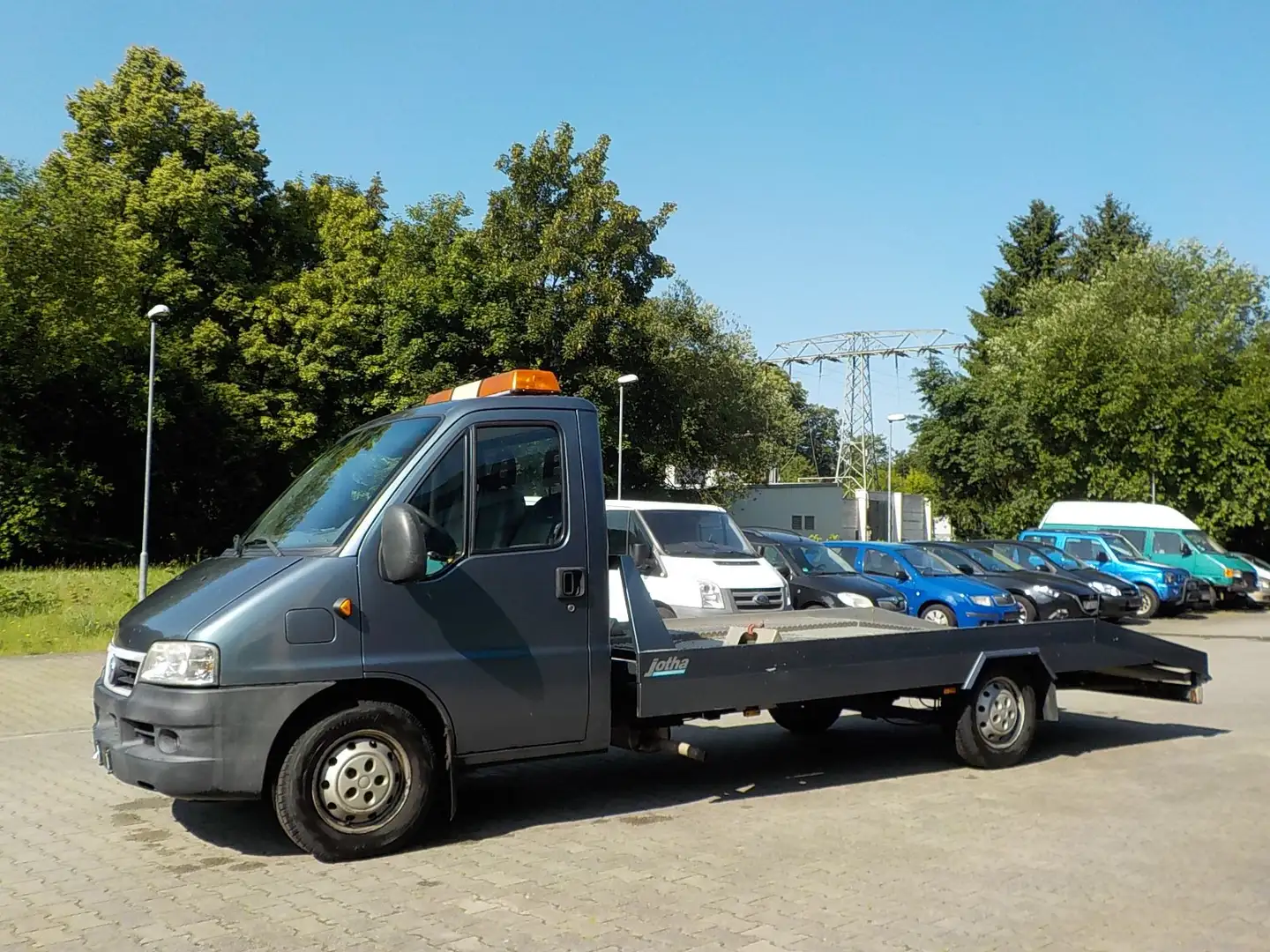 Fiat Ducato Ducato Abschleppfahrzeug Grau - 2