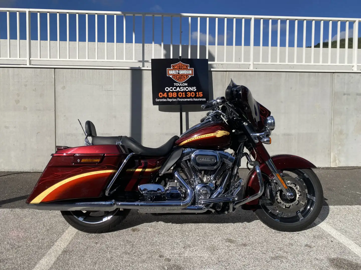 Harley-Davidson Street Glide Rot - 2