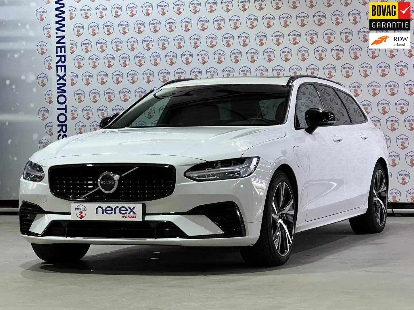 Volvo V90 2.0 T8 AWD R-Design|Pano|Cam|Pilot Asist|Memory Blanc - 1