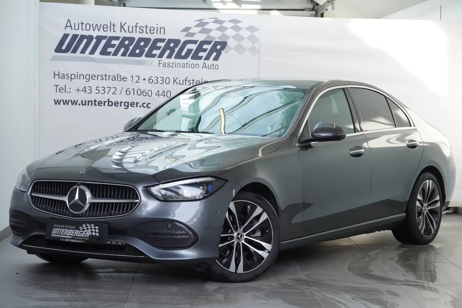 Mercedes-Benz C 220 d Limousine Avantgarde Grau - 2