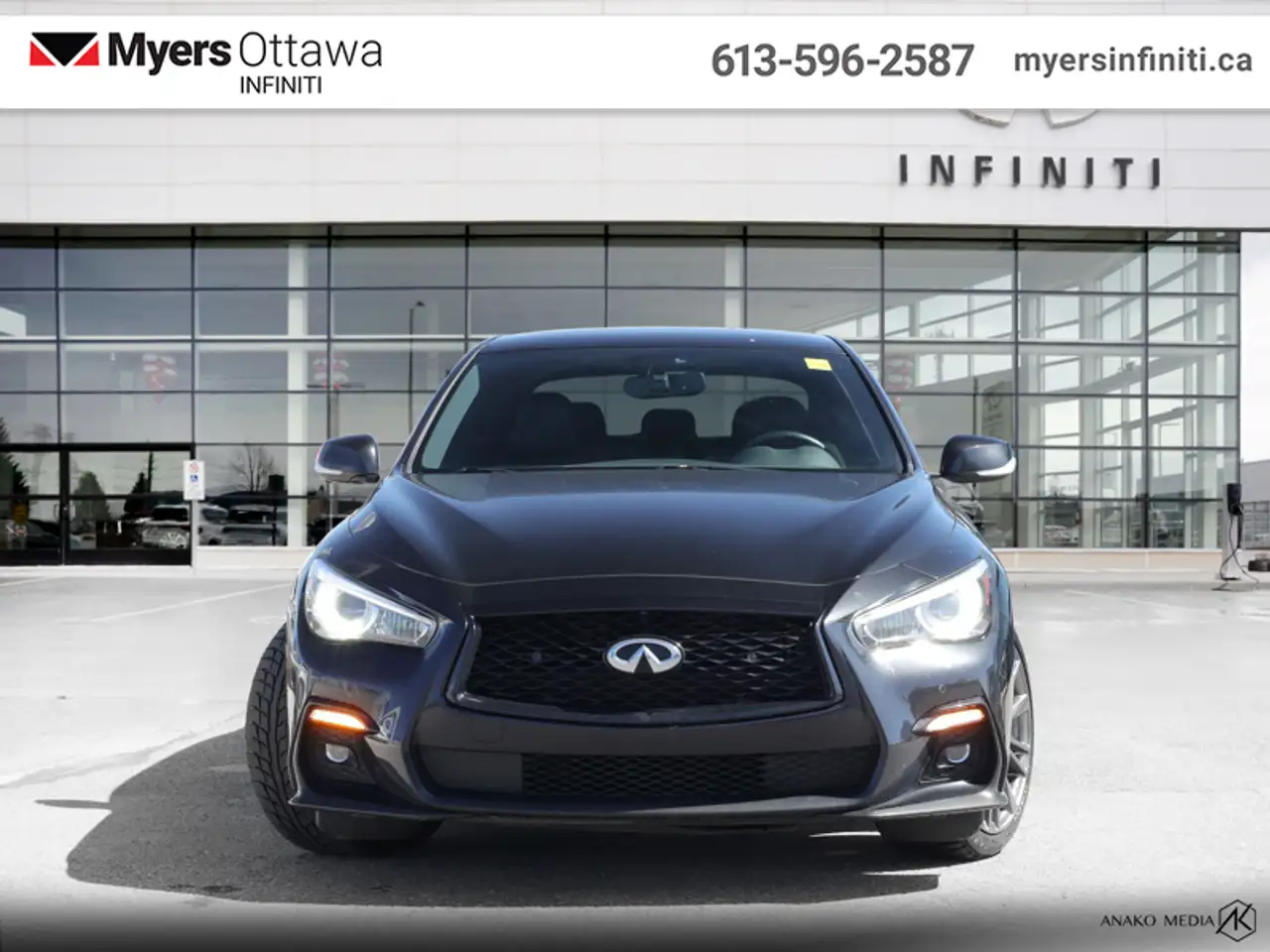 Infiniti Q50 снимка Infiniti Q50